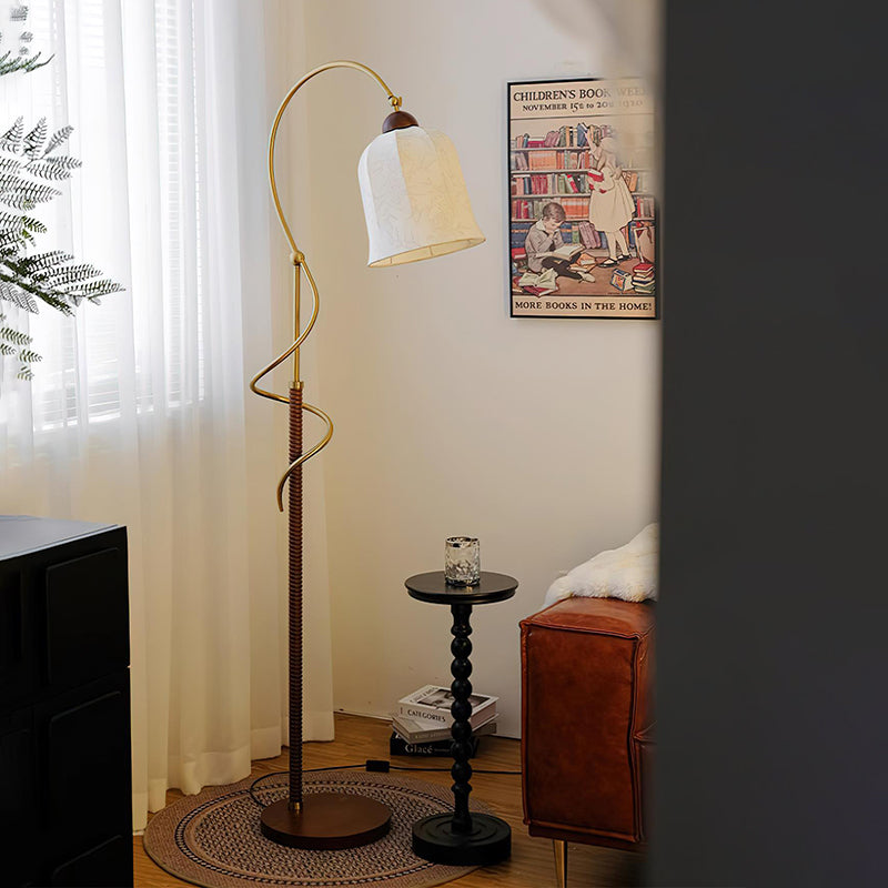 Curvel Floor Lamp