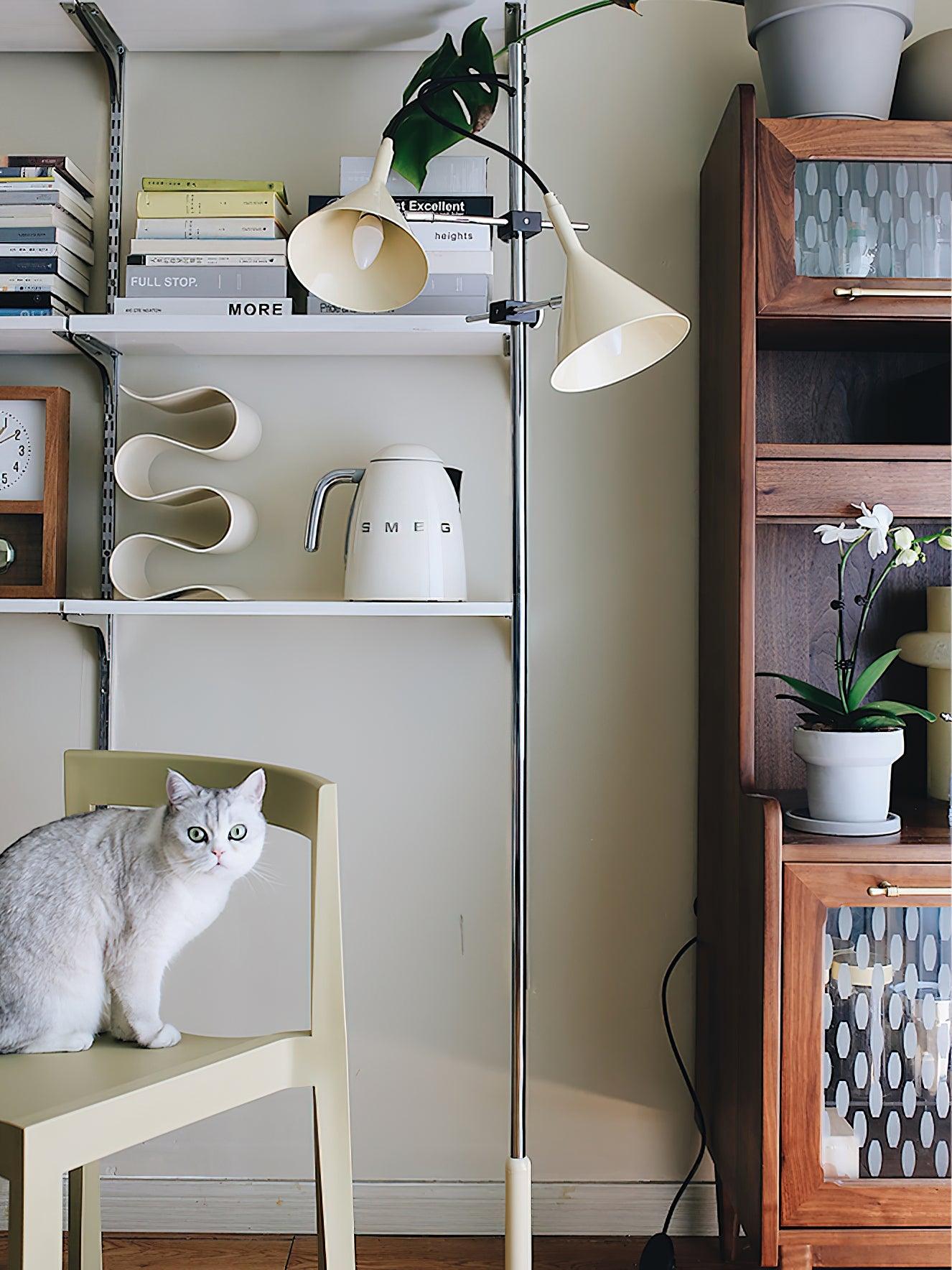 Elys Modern Floor Lamp-Neutral Decor