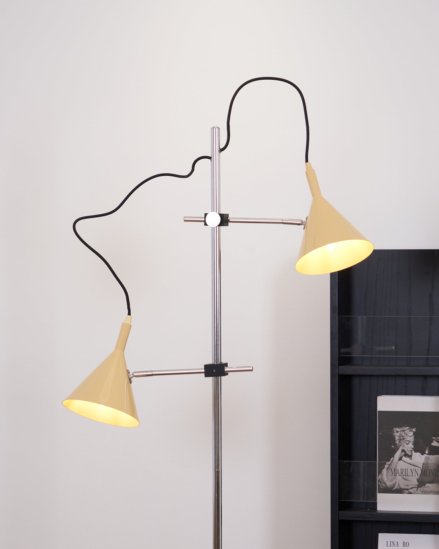 Laiton Floor Lamp