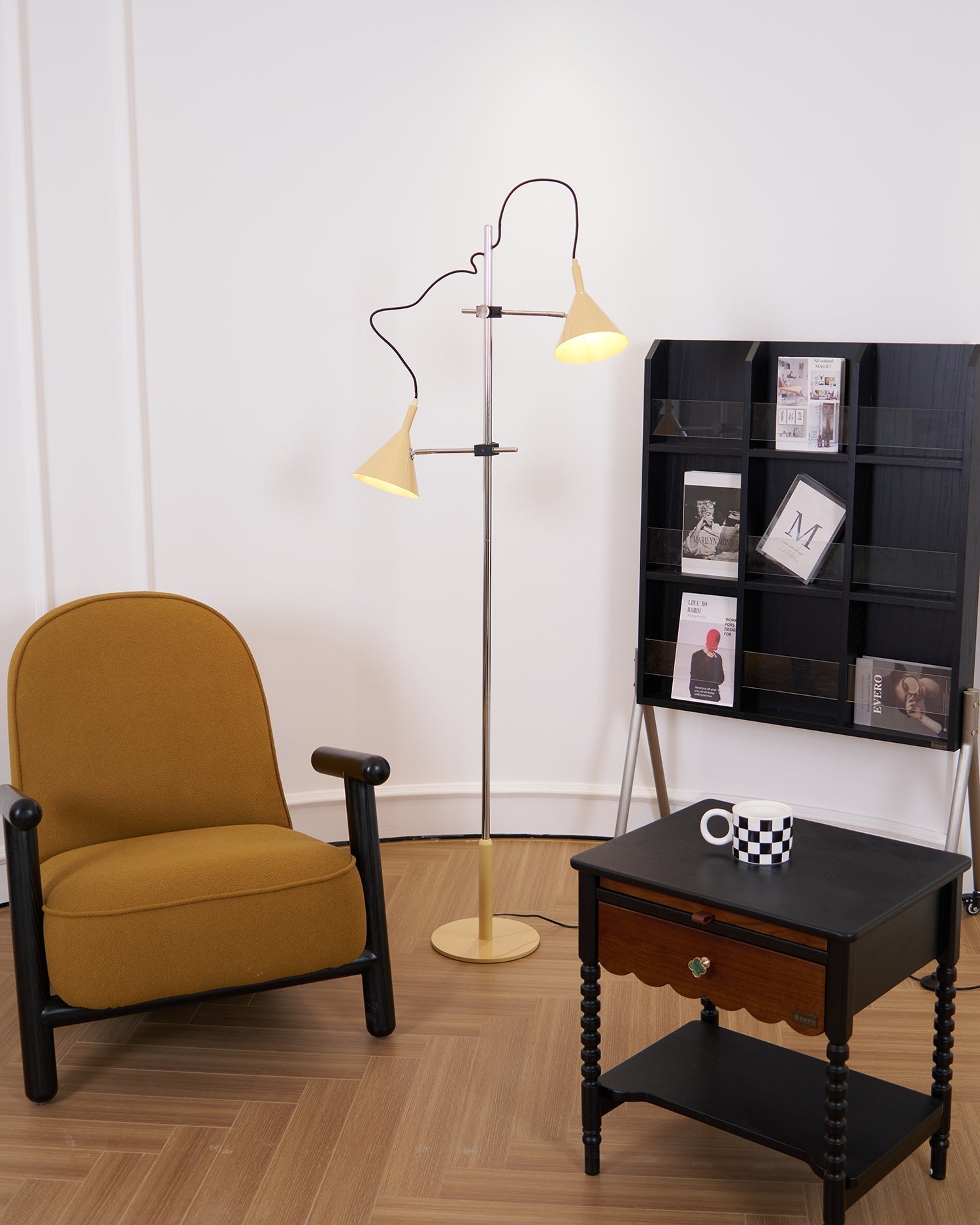 Laiton Floor Lamp