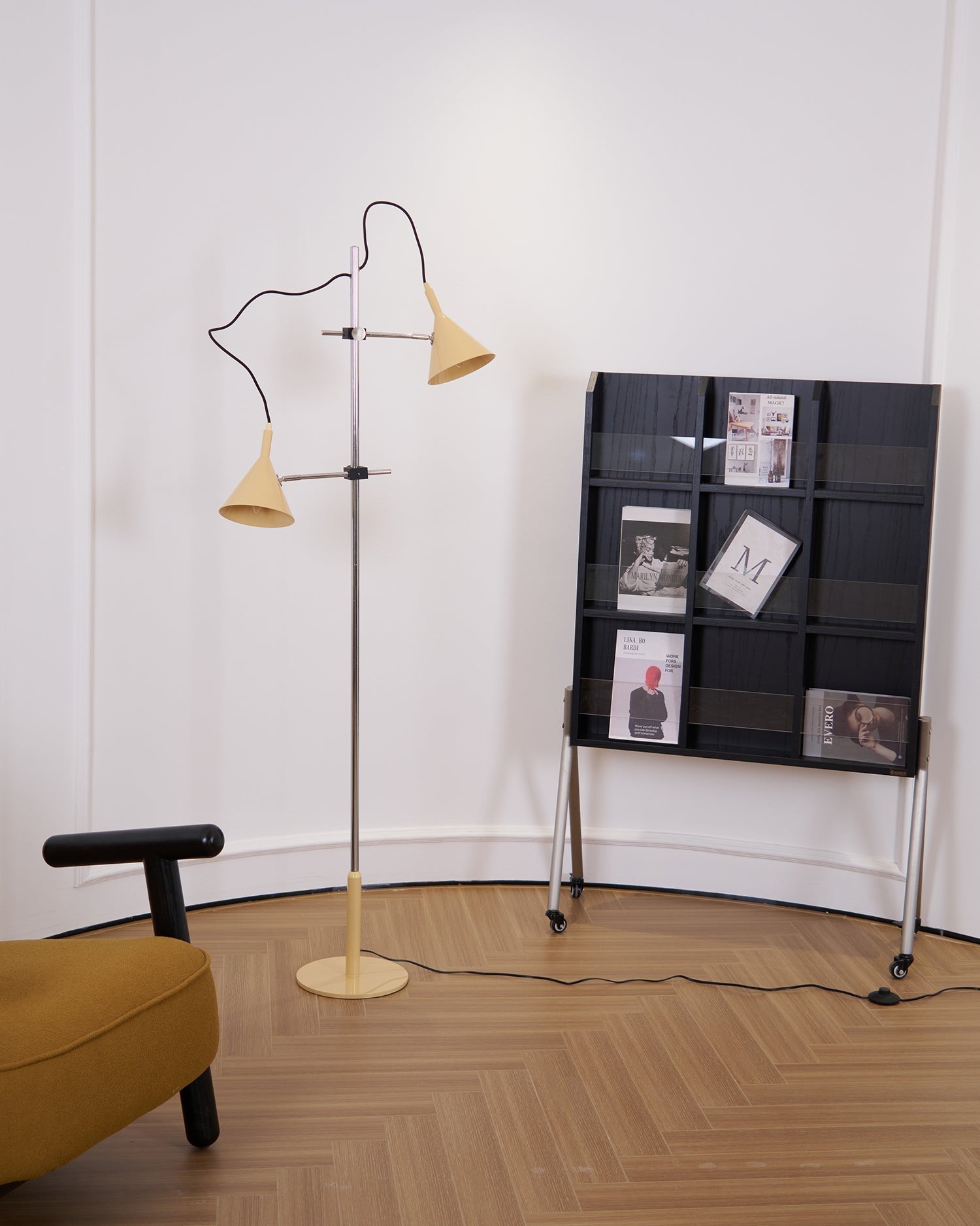 Laiton Floor Lamp