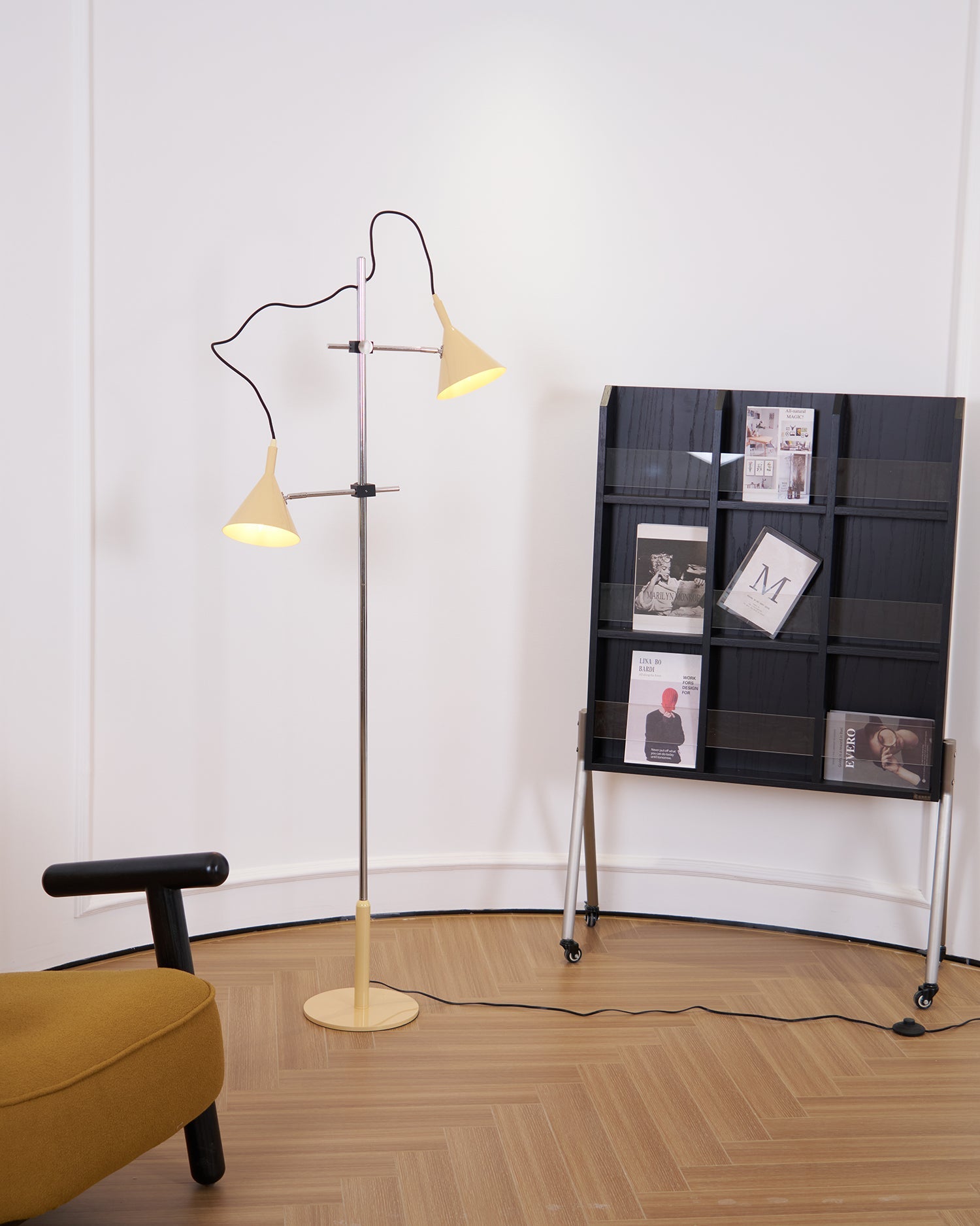 Laiton Floor Lamp