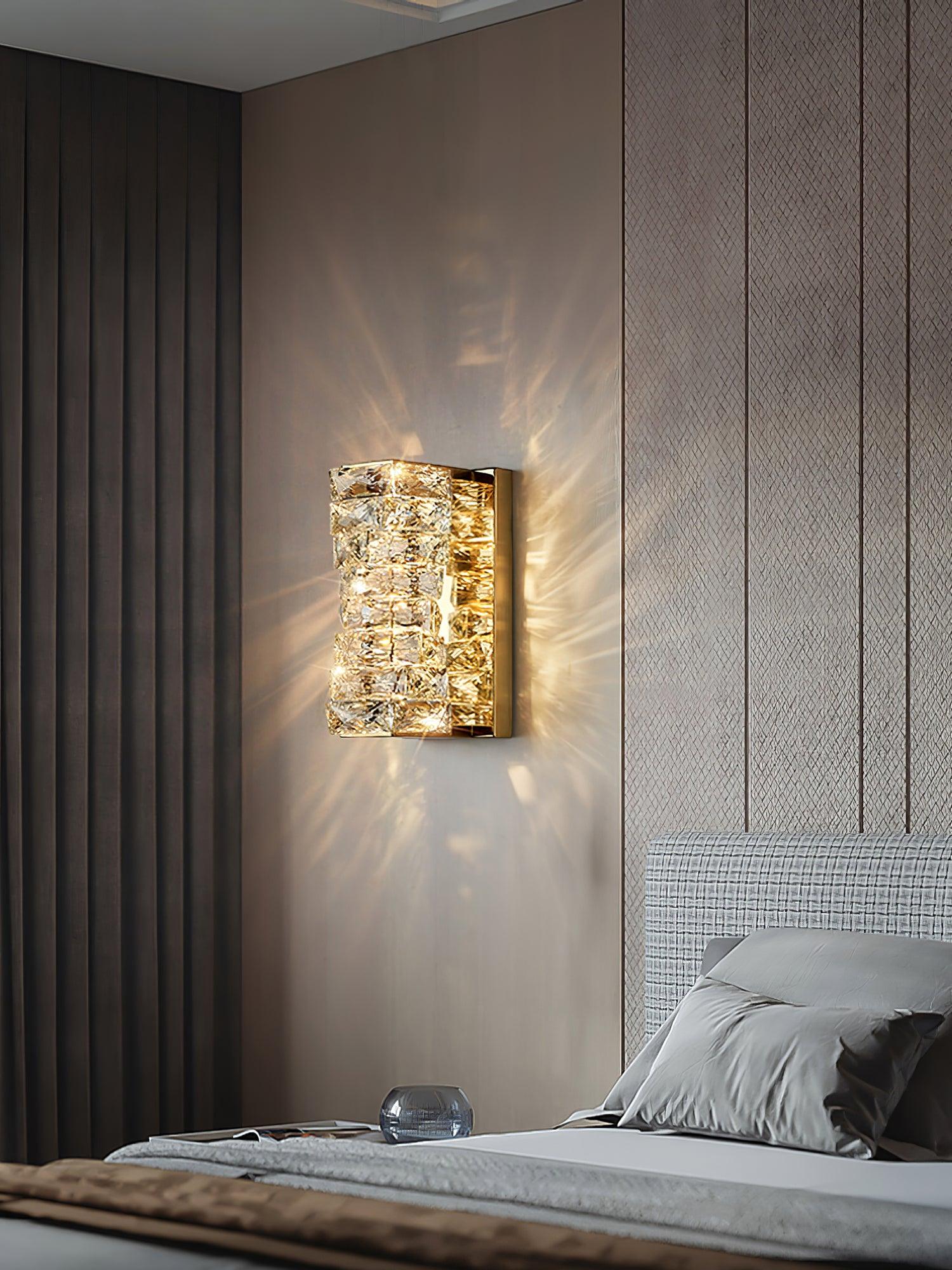 Ilvelia Postmodern Luxury Crystal Wall Light-Neutral Decor