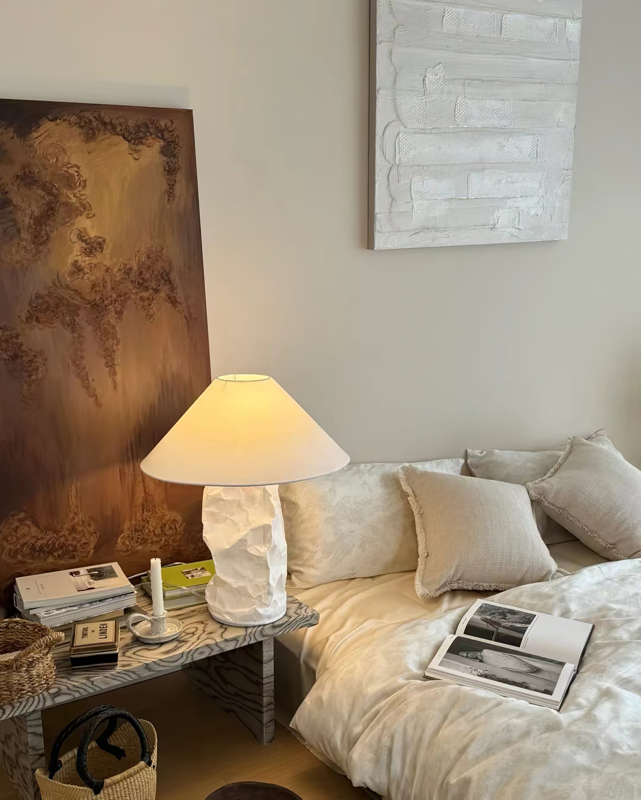 Lalemu Paper Artistic Table Lamp-Neutral Decor
