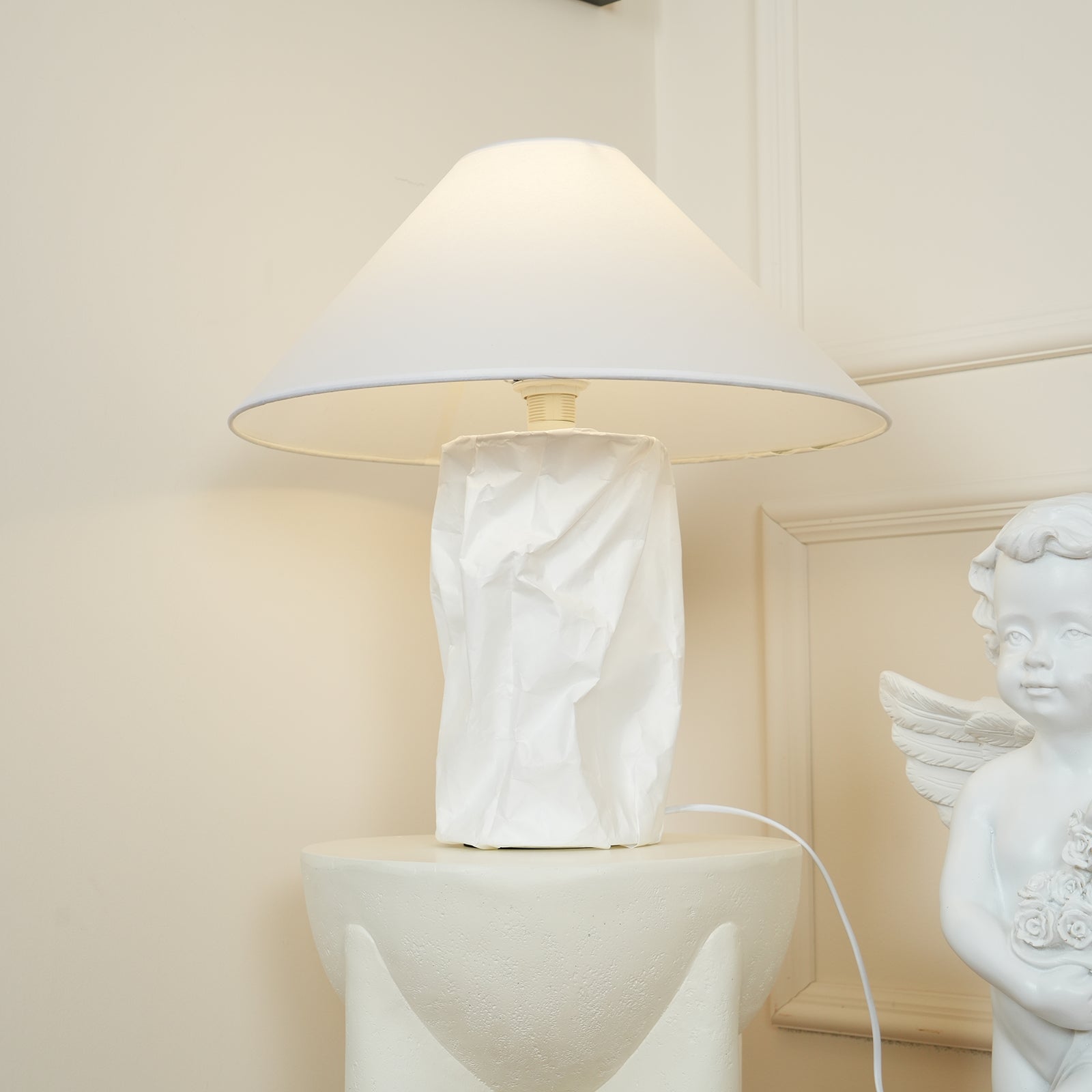 Lalemu Paper Artistic Table Lamp-Neutral Decor
