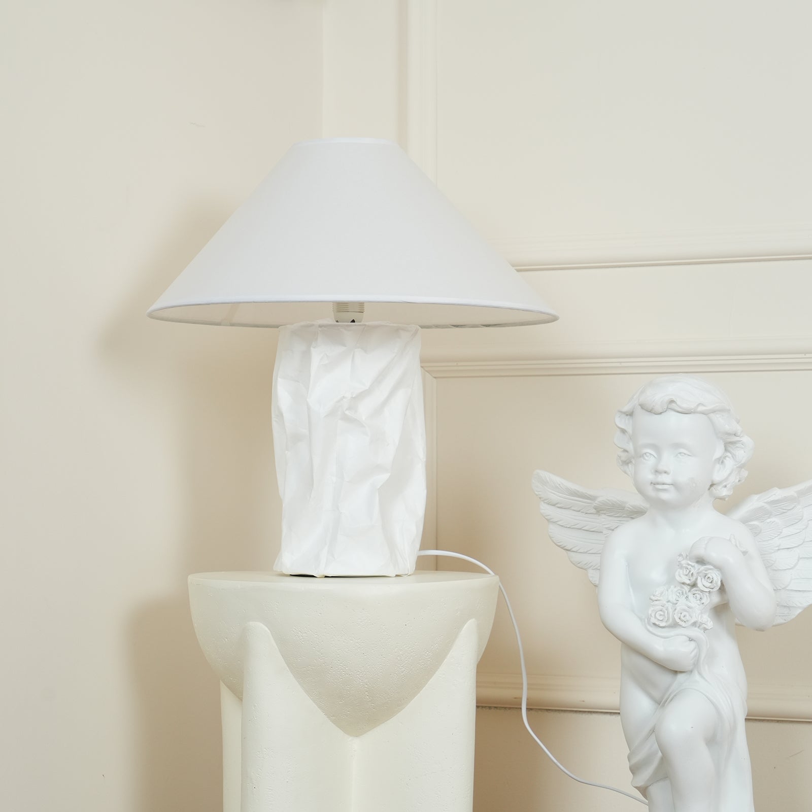 Lalemu Paper Artistic Table Lamp-Neutral Decor