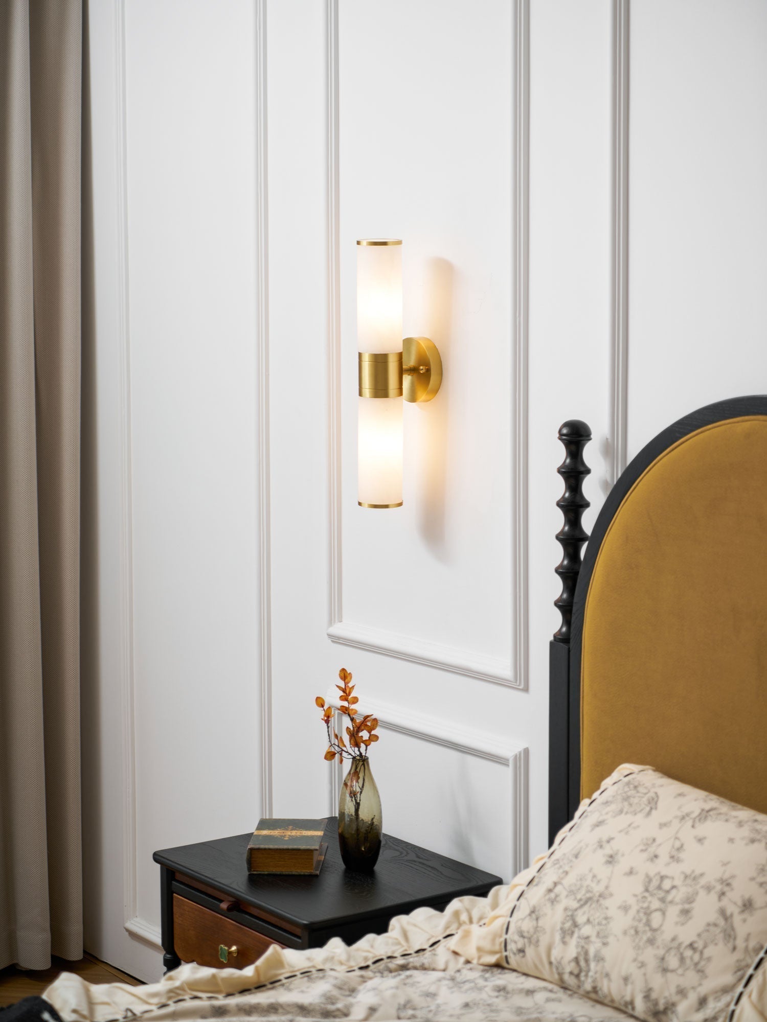 Tira Minimalist Alabaster Wall Lamp-Neutral Decor