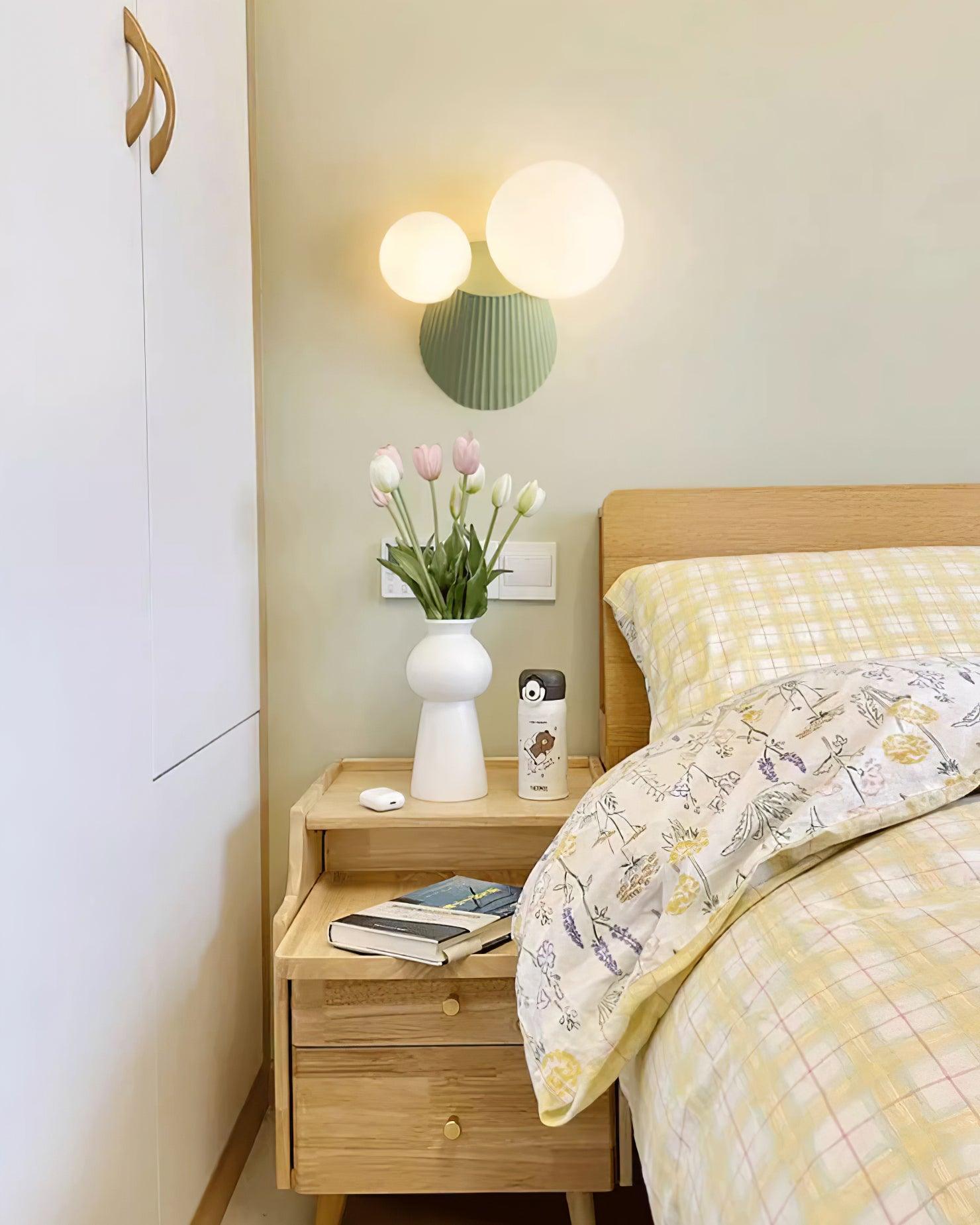 Livia Wall Light