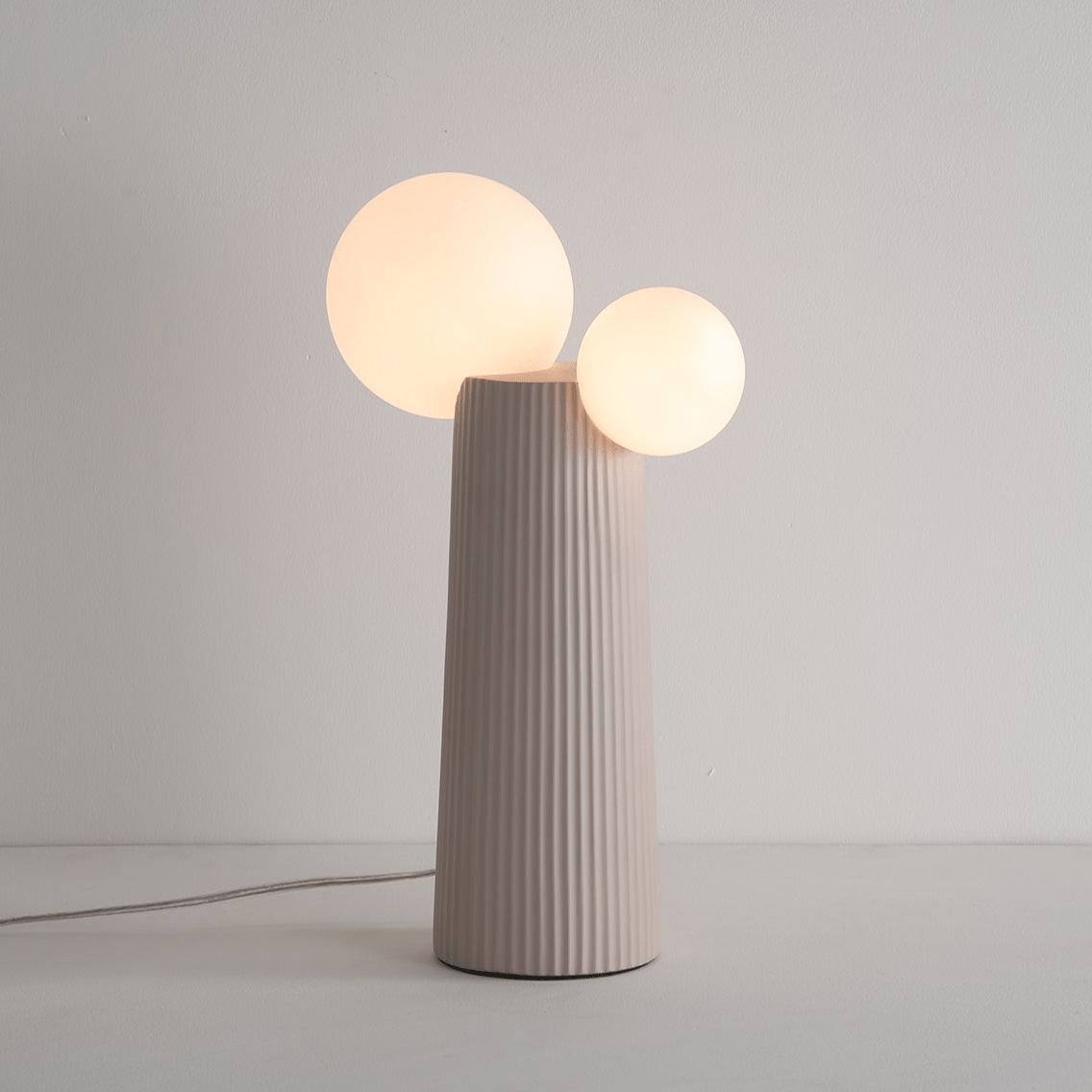 Zenithre Resin Plastic Table Lamp-Neutral Decor