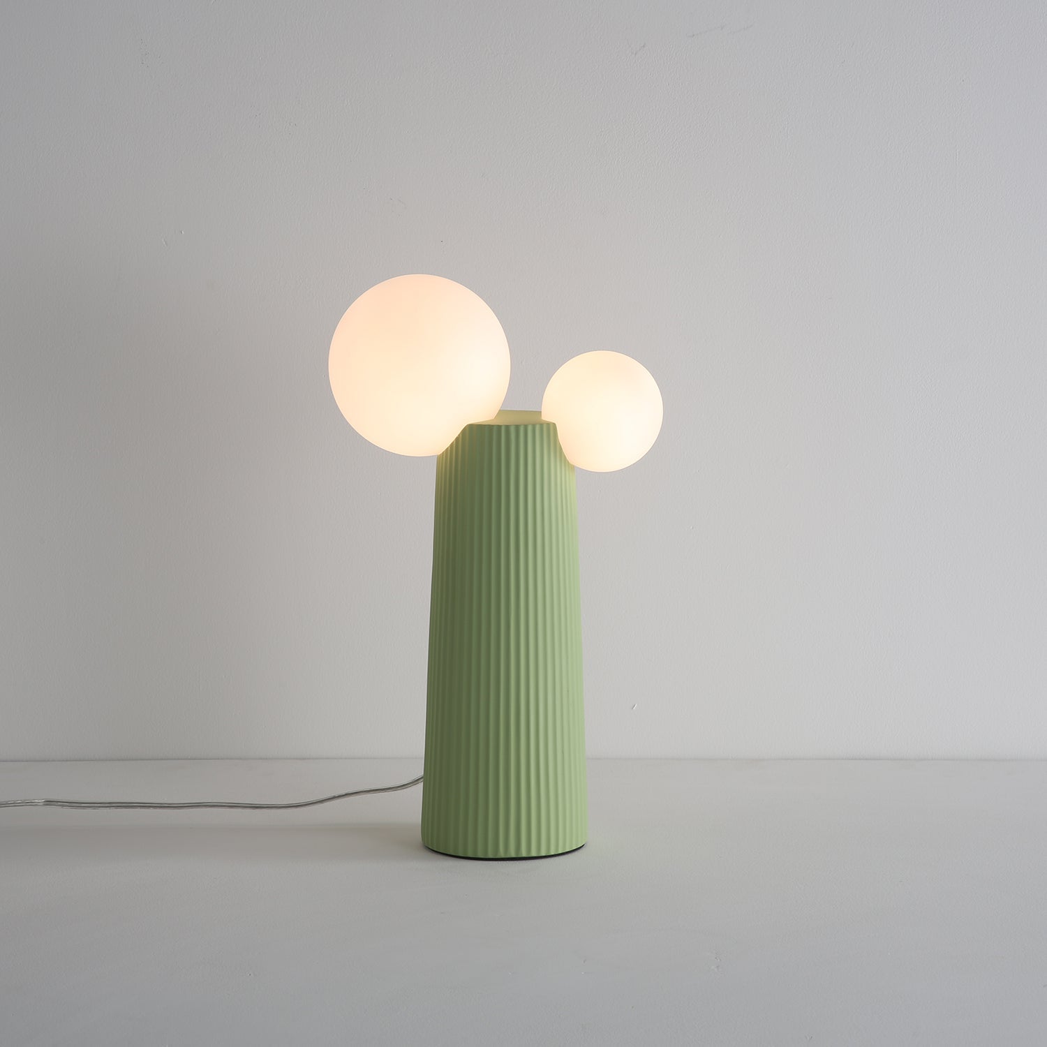 Zenithre Resin Plastic Table Lamp-Neutral Decor