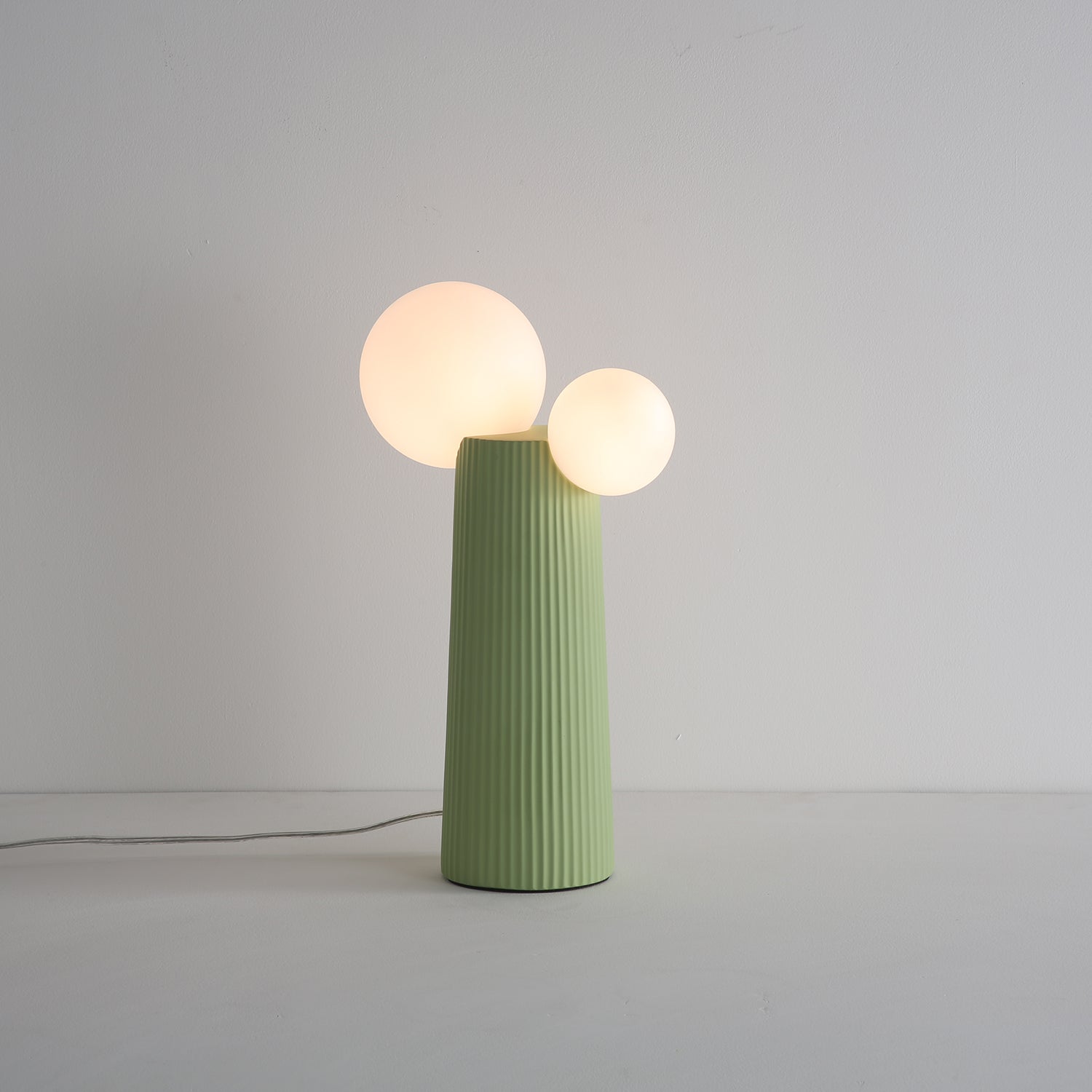 Zenithre Resin Plastic Table Lamp-Neutral Decor