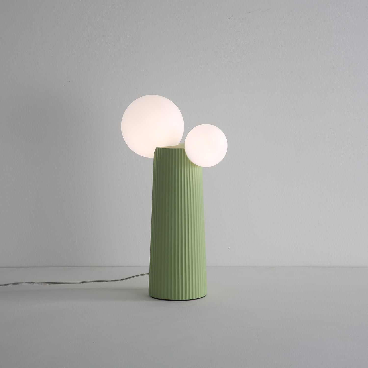 Zenithre Resin Plastic Table Lamp-Neutral Decor