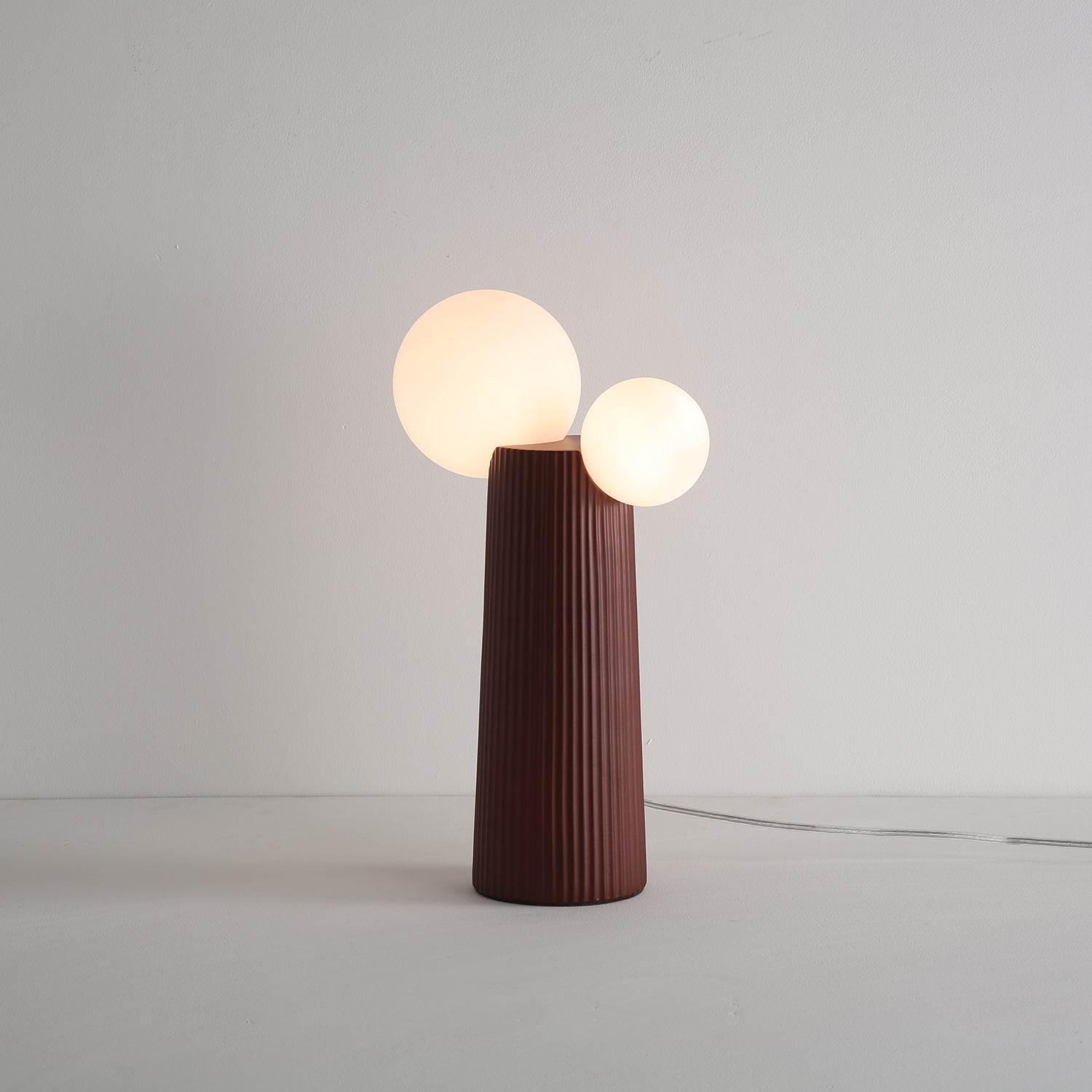 Zenithre Resin Plastic Table Lamp-Neutral Decor