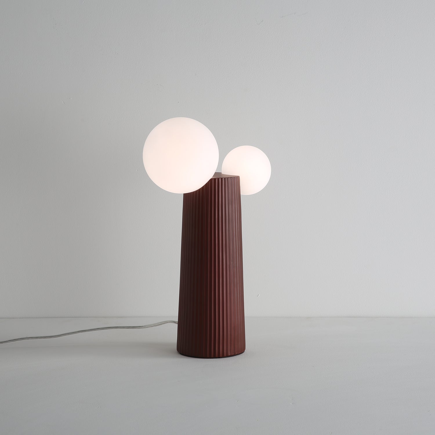 Zenithre Resin Plastic Table Lamp-Neutral Decor