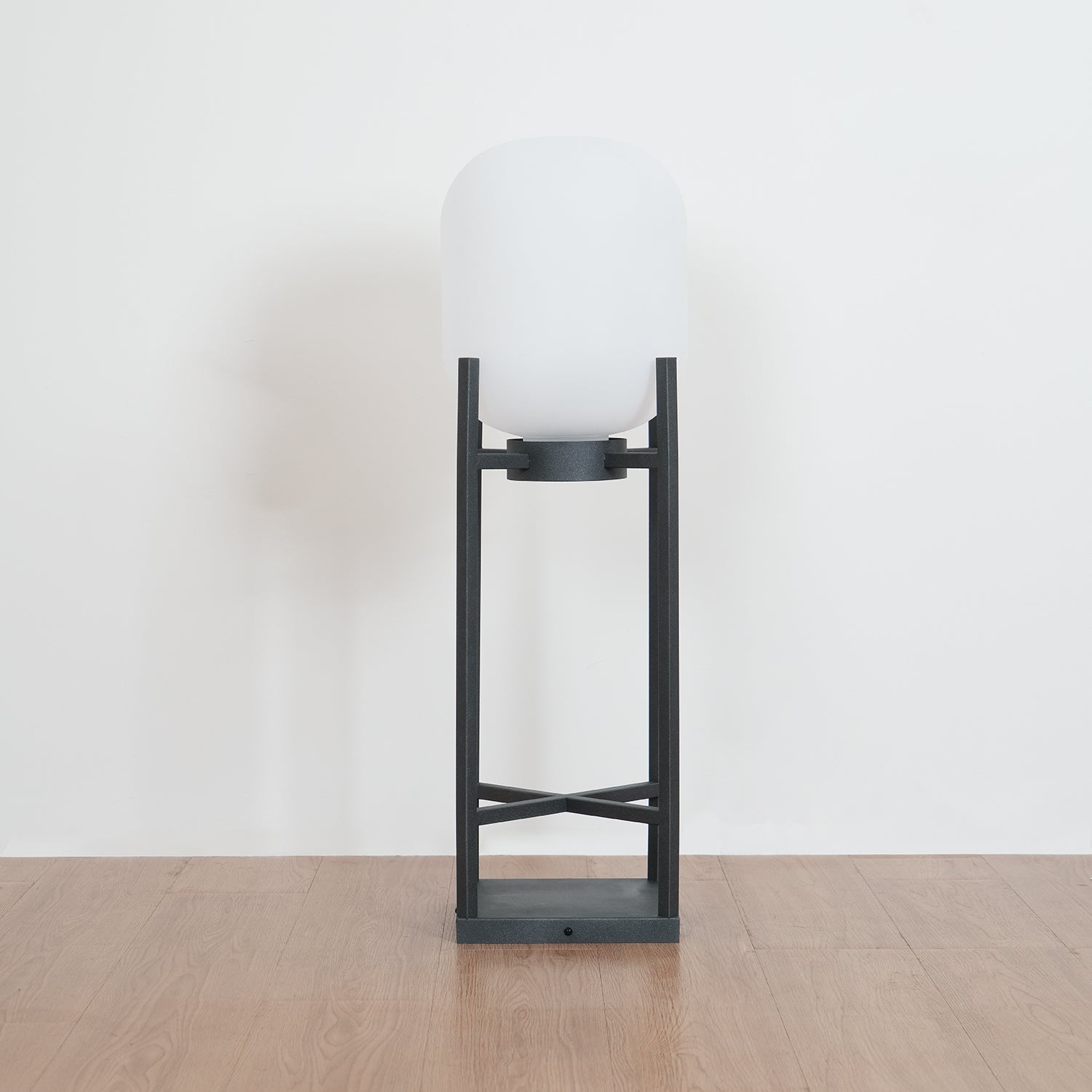 Hedi Minimalist Floor Lamp-Neutral Decor