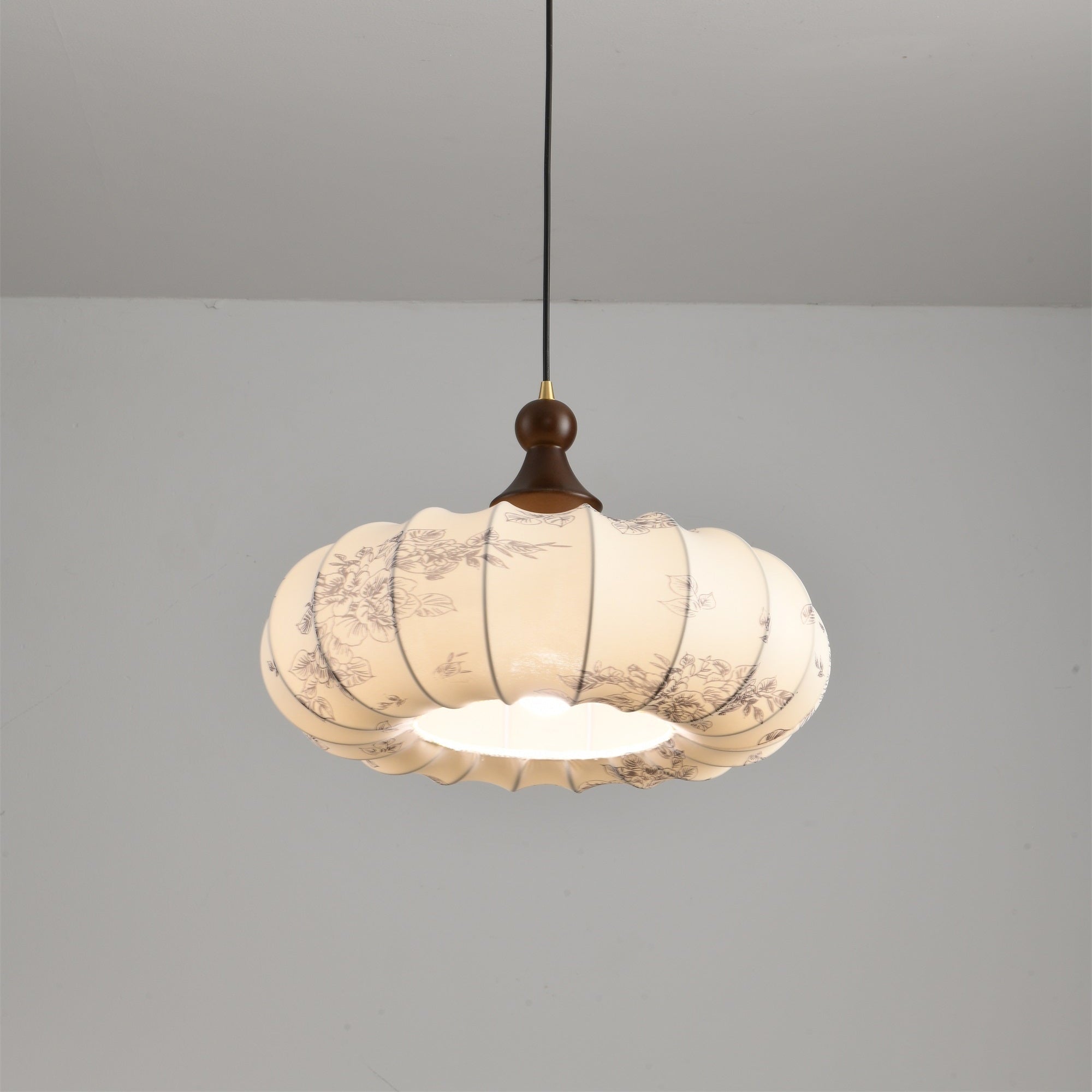 Rosalie Vintage Pendant Lamp-Neutral Decor