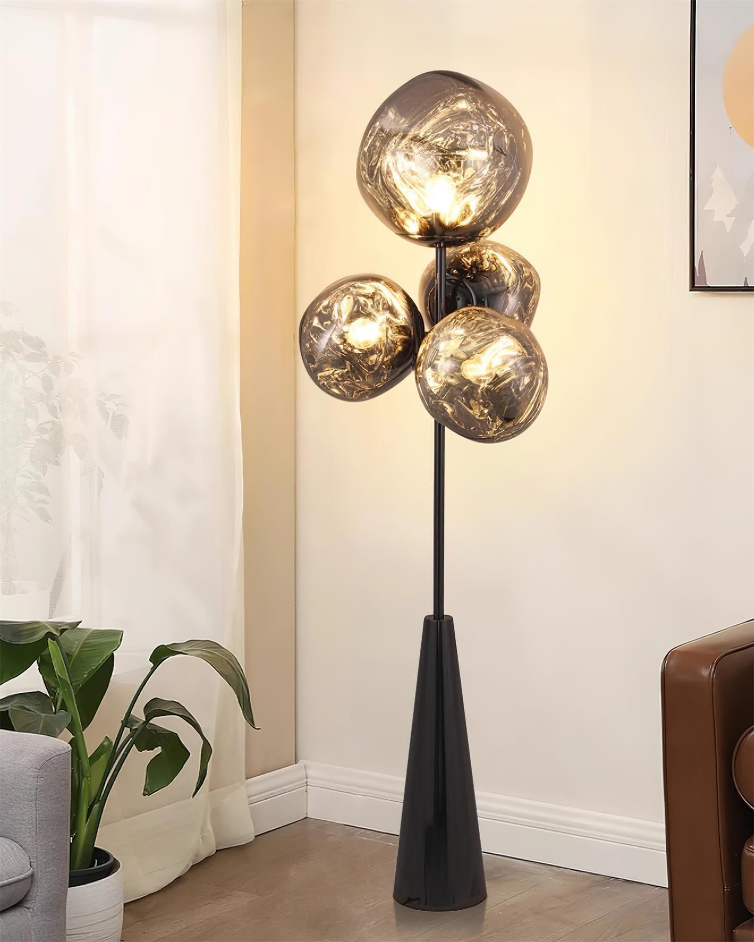 Stellan Floor Lamp