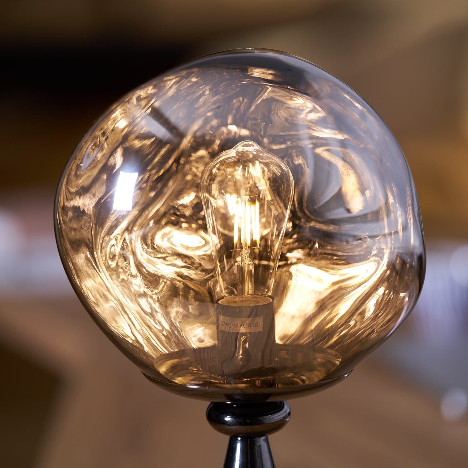 Unoril Artisan PVC Desk Lamp-Neutral Decor