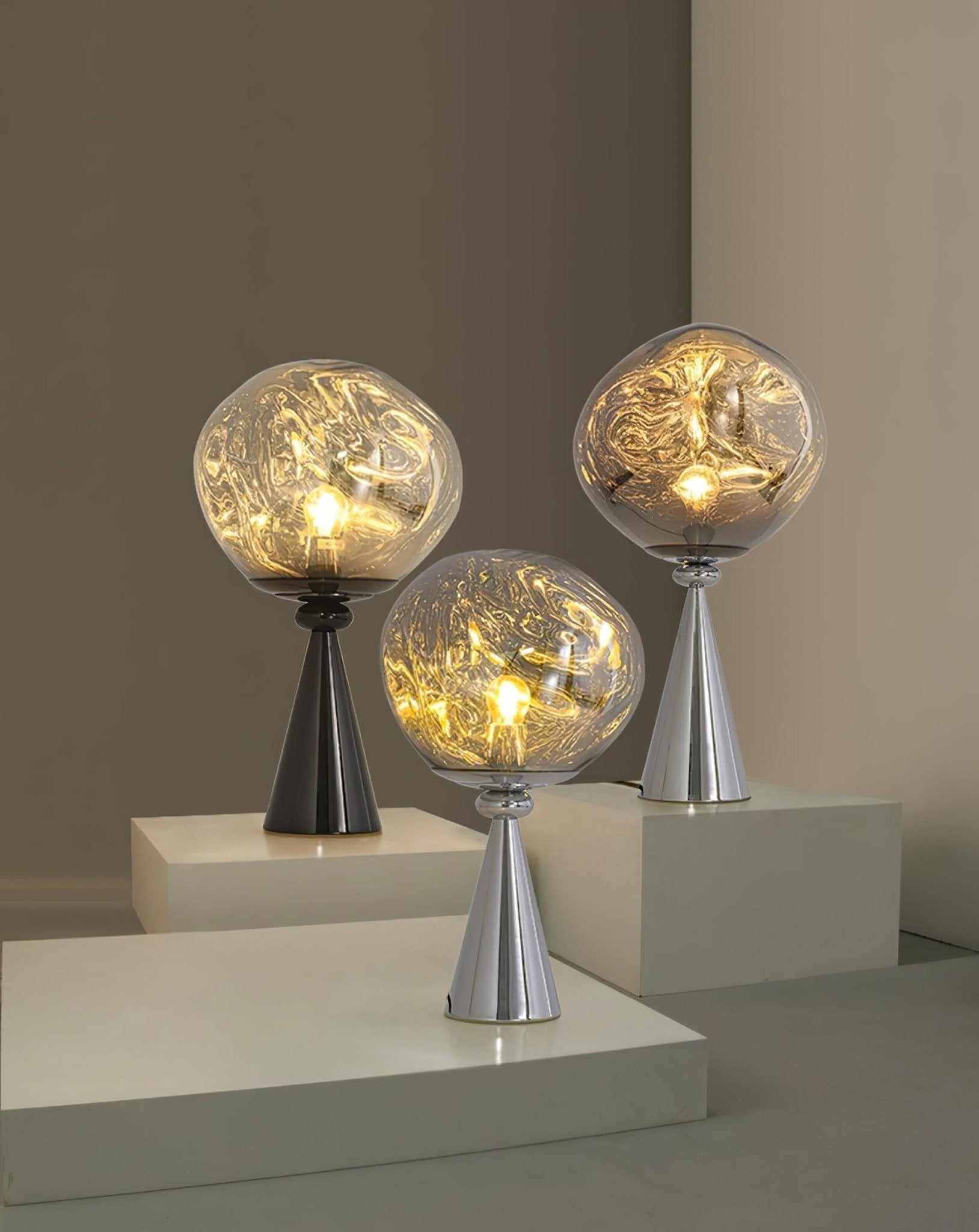 Unoril Artisan PVC Desk Lamp-Neutral Decor