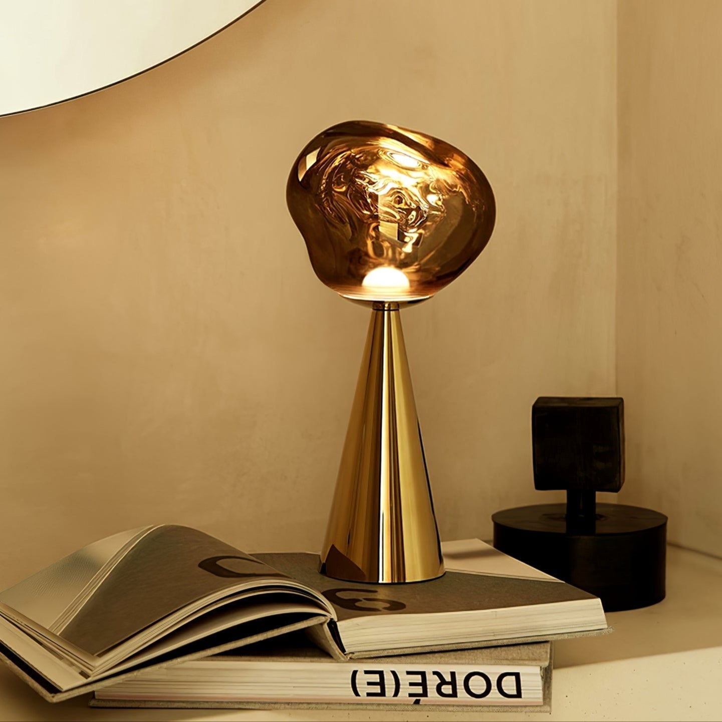 Dimza Modern Table Lamp-Neutral Decor