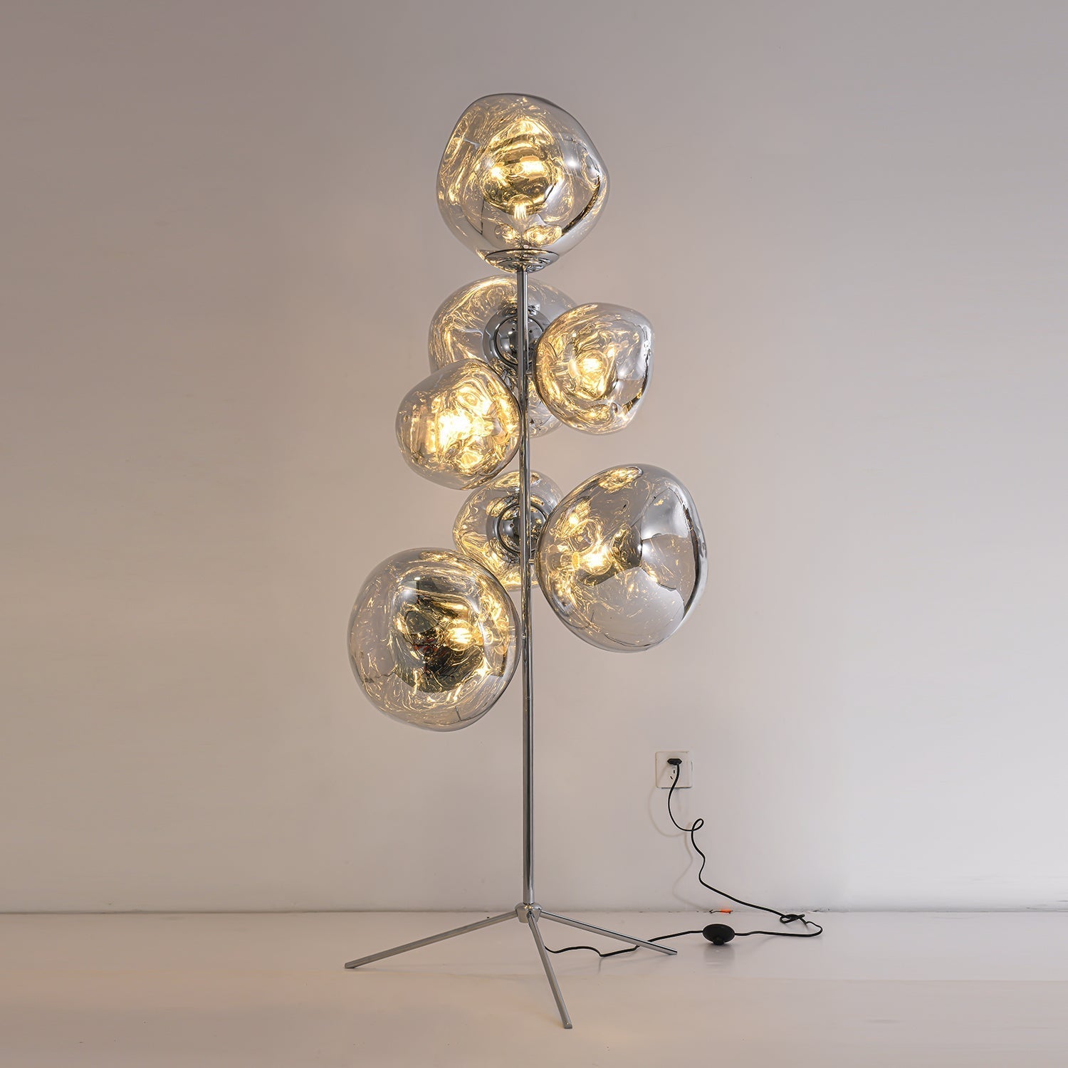 Aurelio Floor Lamp
