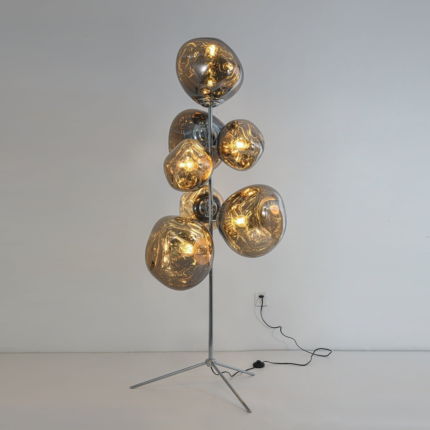 Aurelio Floor Lamp