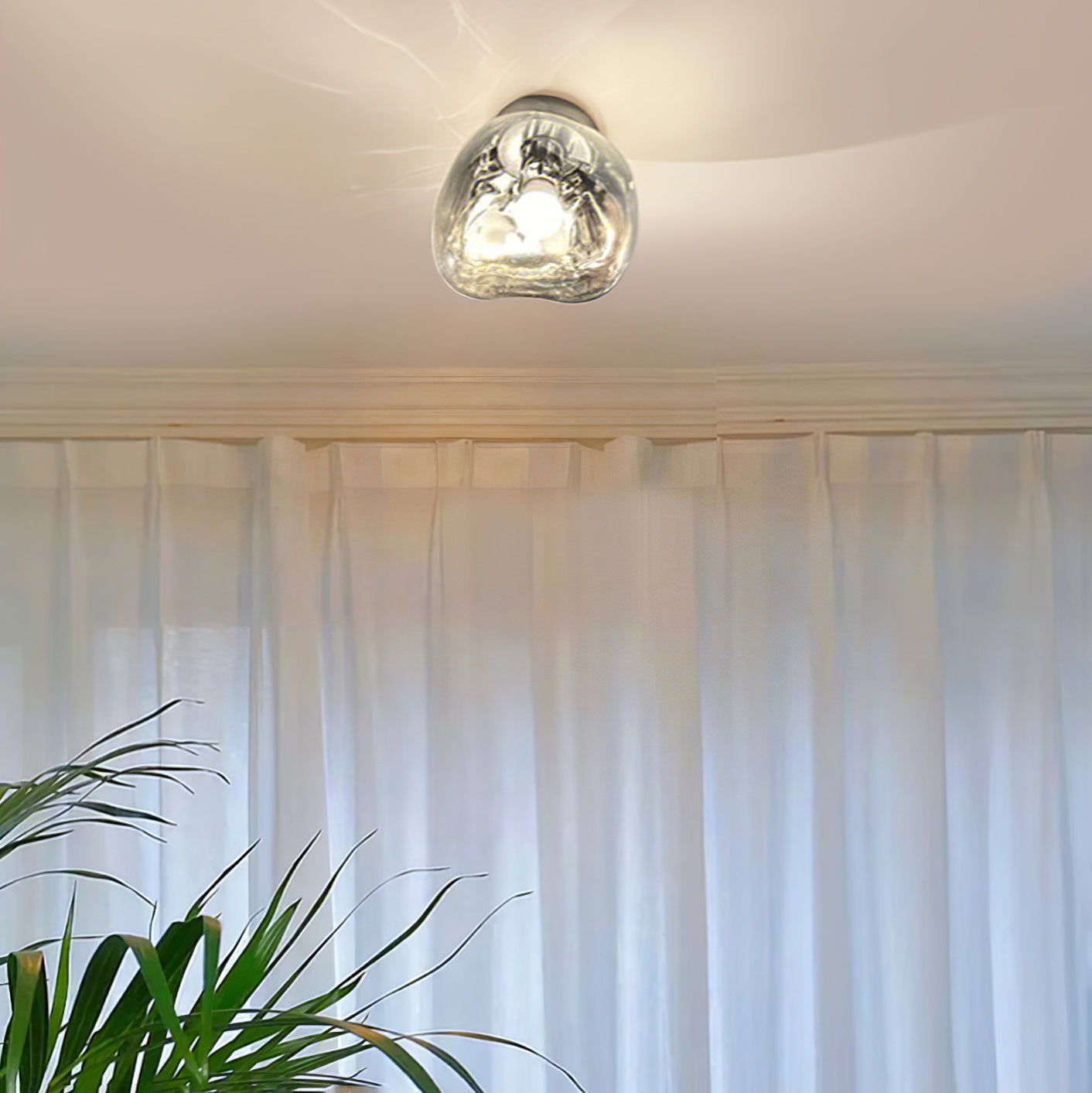 Leni Amber Glass Wall Lamp-Neutral Decor