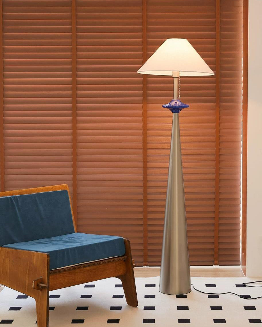 Cian Floor Light
