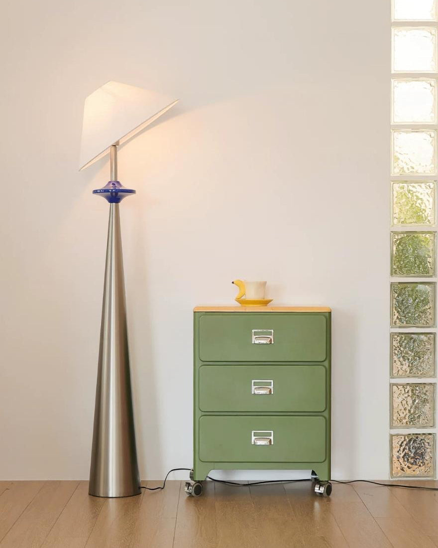Cian Floor Light