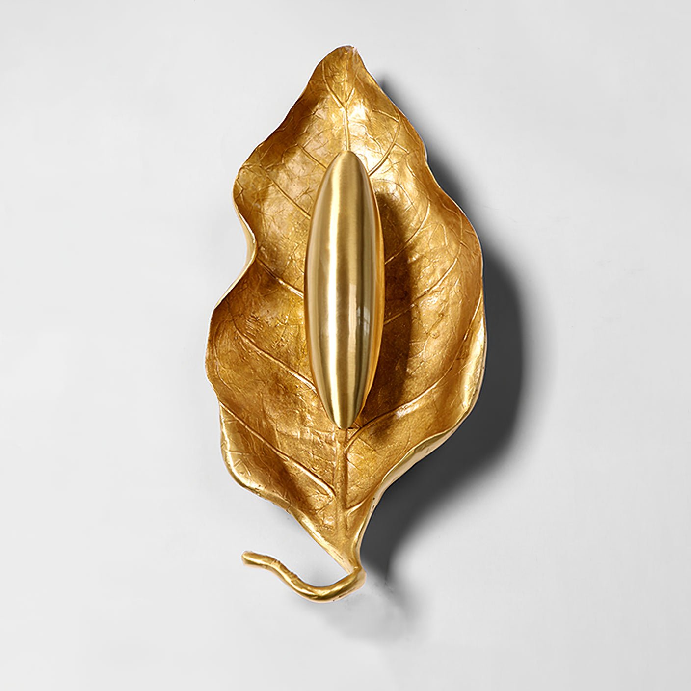 Corsel Nordic Art Leaf Brass Wall Lamp-Neutral Decor