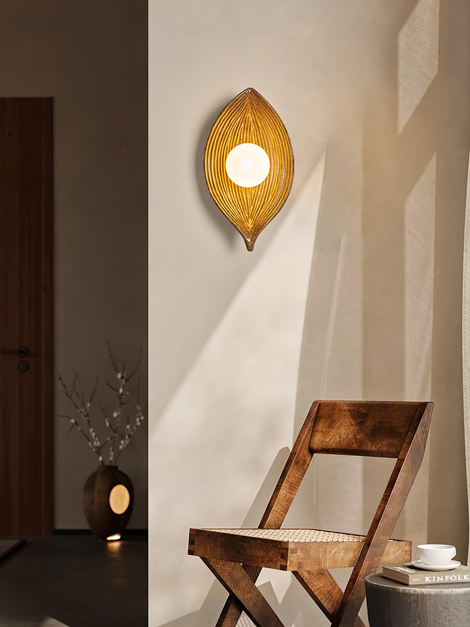 Lirixa Leaf Canoe Resin Sconce Wall lamp-Neutral Decor