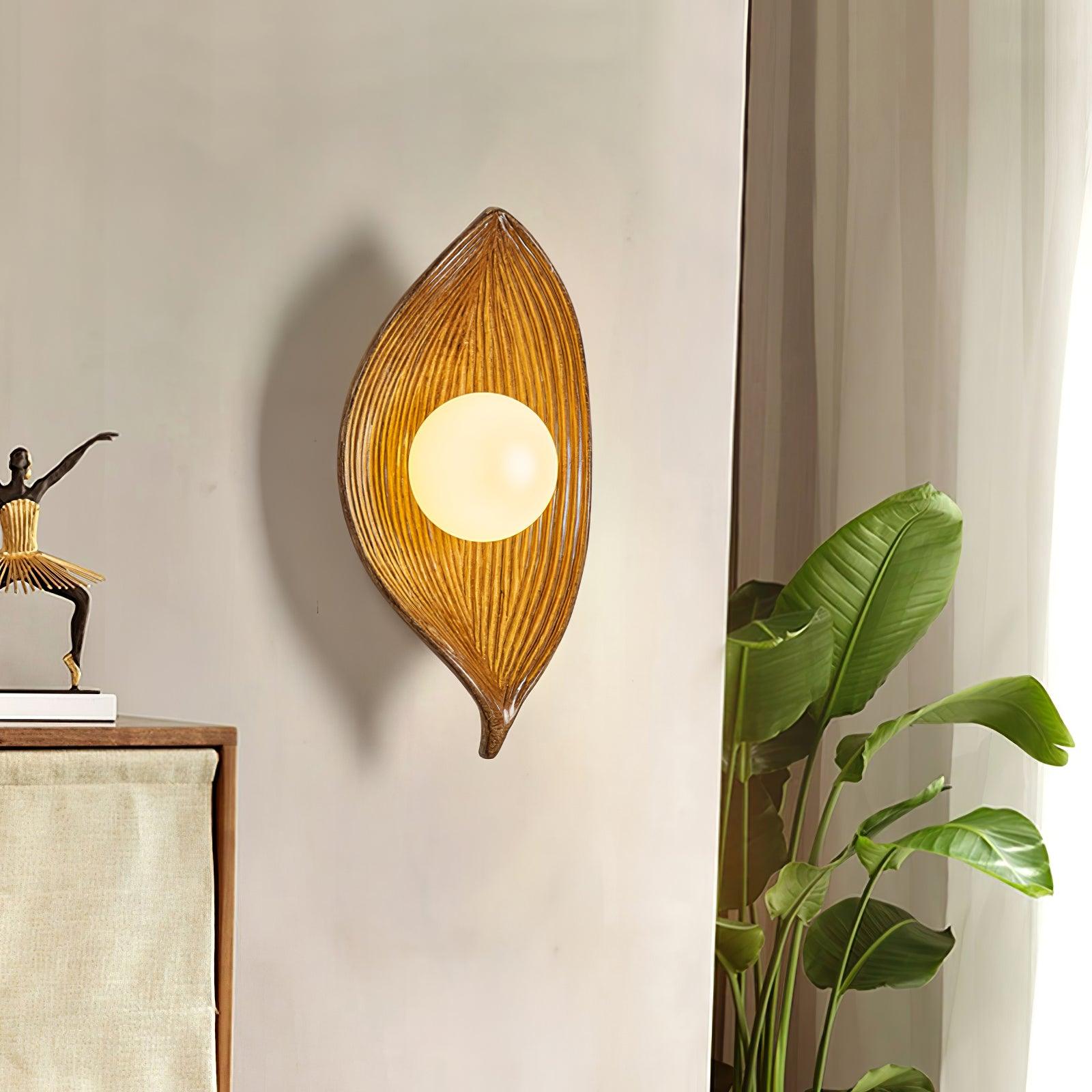 Lirixa Leaf Canoe Resin Sconce Wall lamp-Neutral Decor