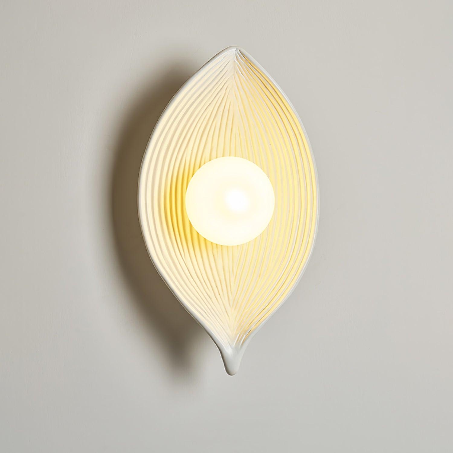 Lirixa Leaf Canoe Resin Sconce Wall lamp-Neutral Decor