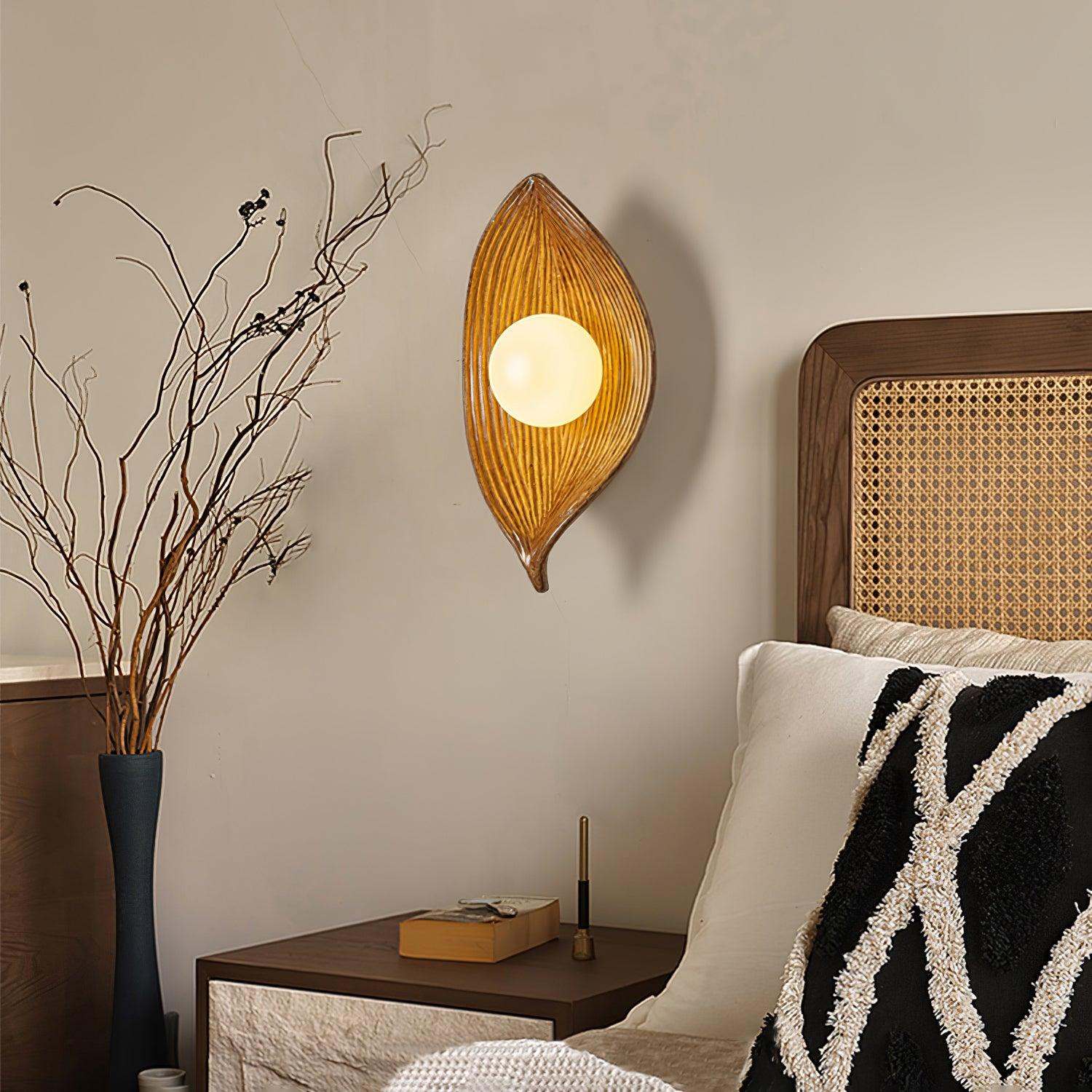 Lirixa Leaf Canoe Resin Sconce Wall lamp-Neutral Decor