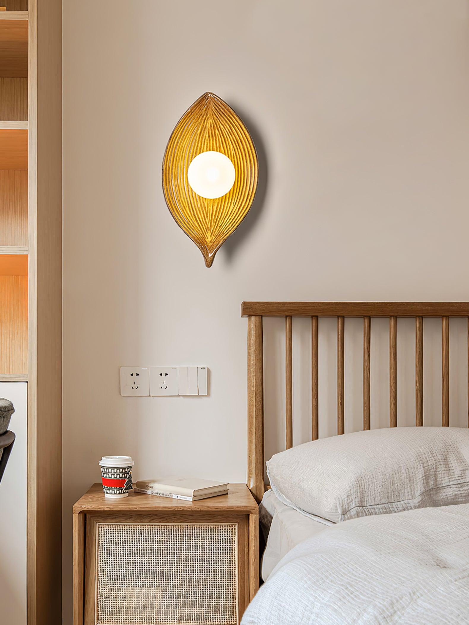 Lirixa Leaf Canoe Resin Sconce Wall lamp-Neutral Decor