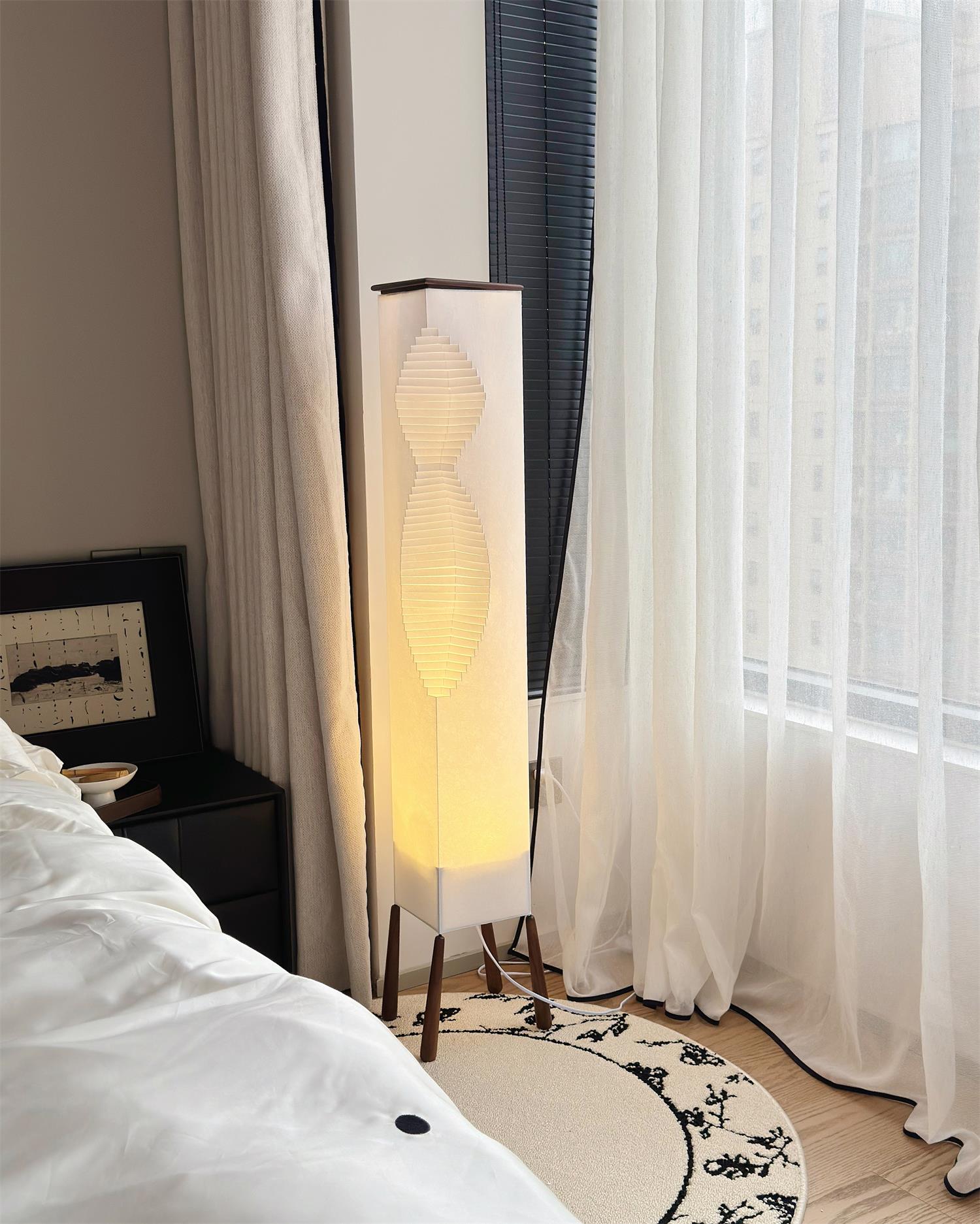 Nany Floor Lamp