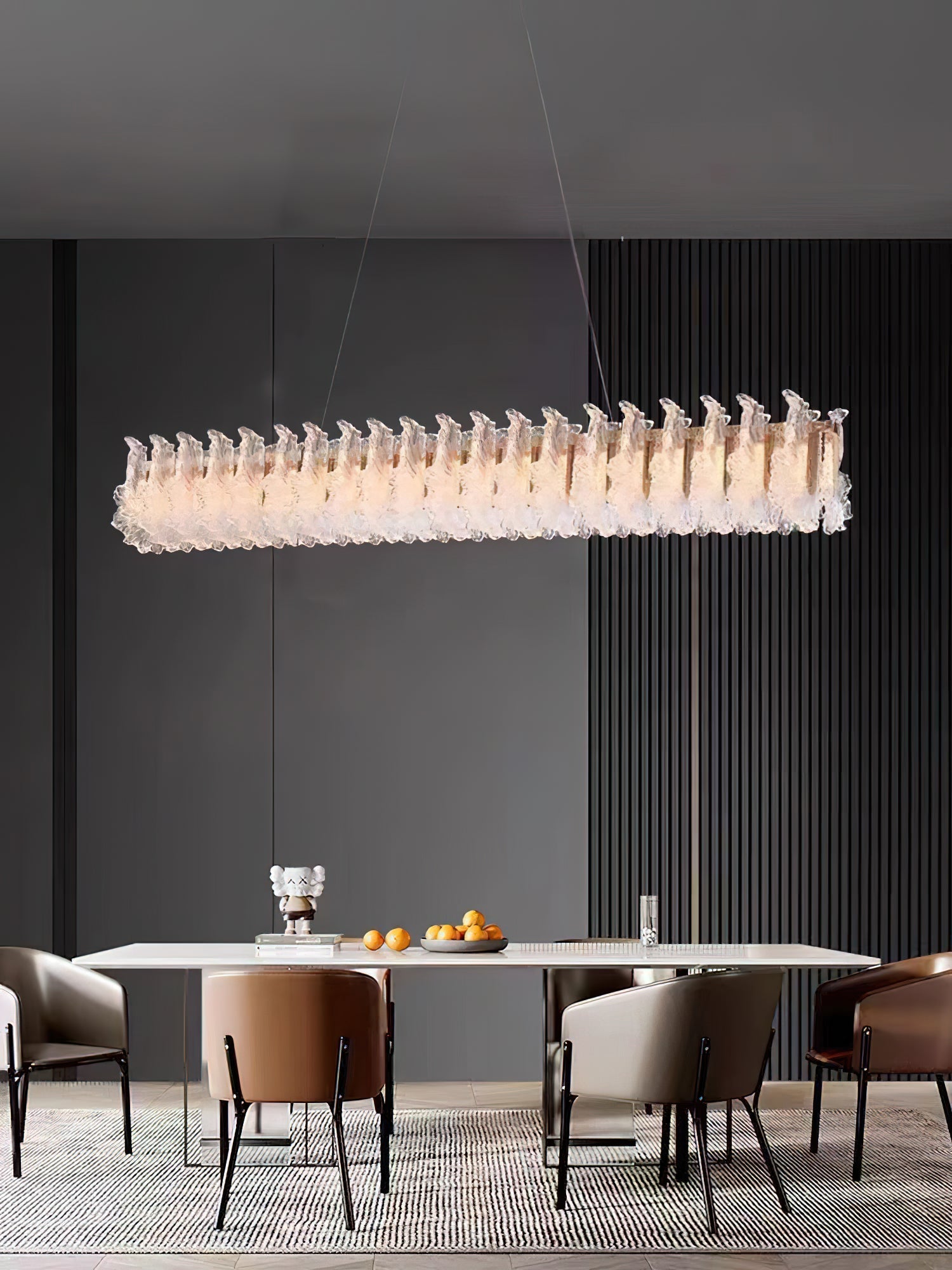 Ulcarir Chandelier