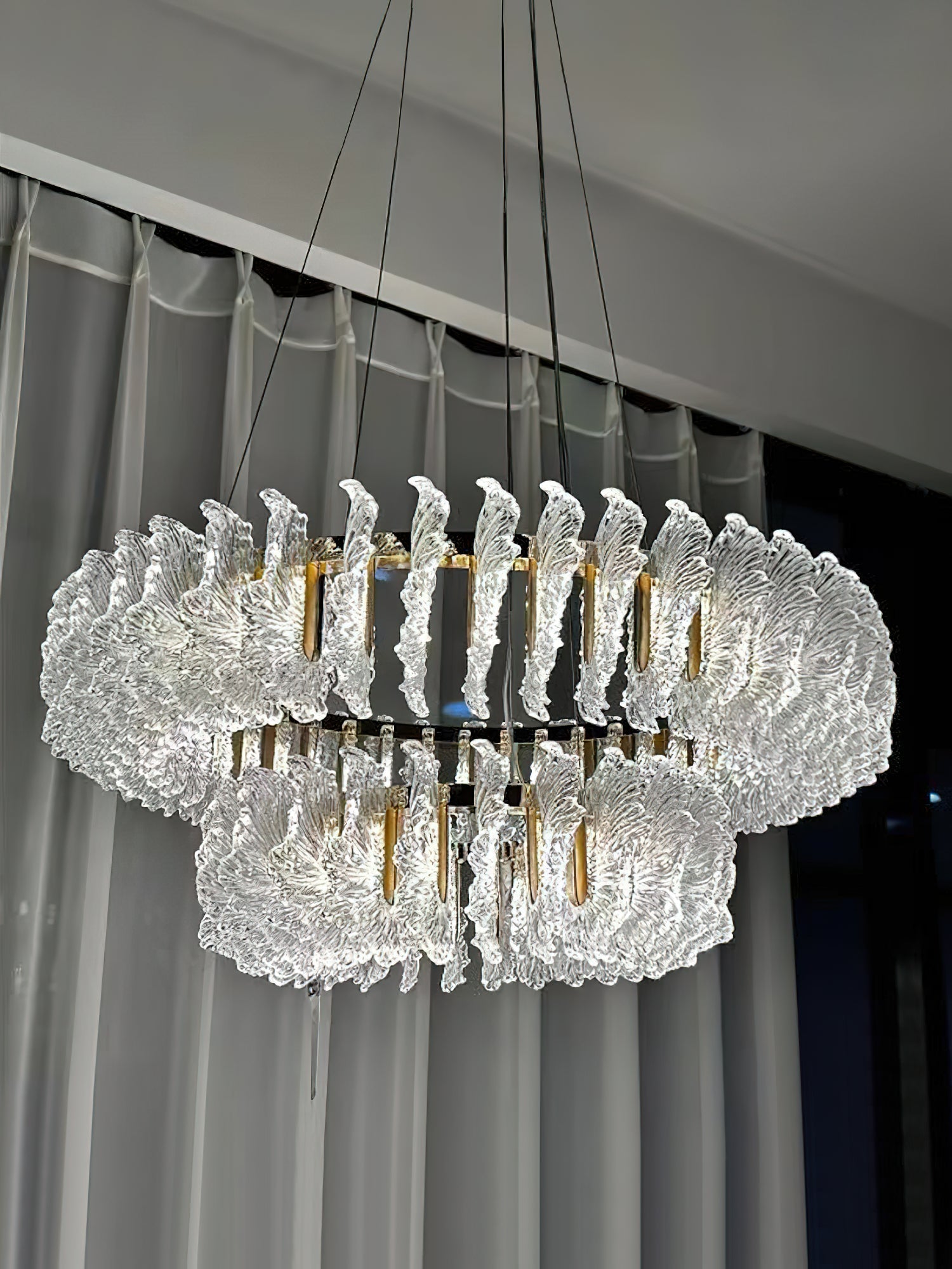 Ulcarir Chandelier