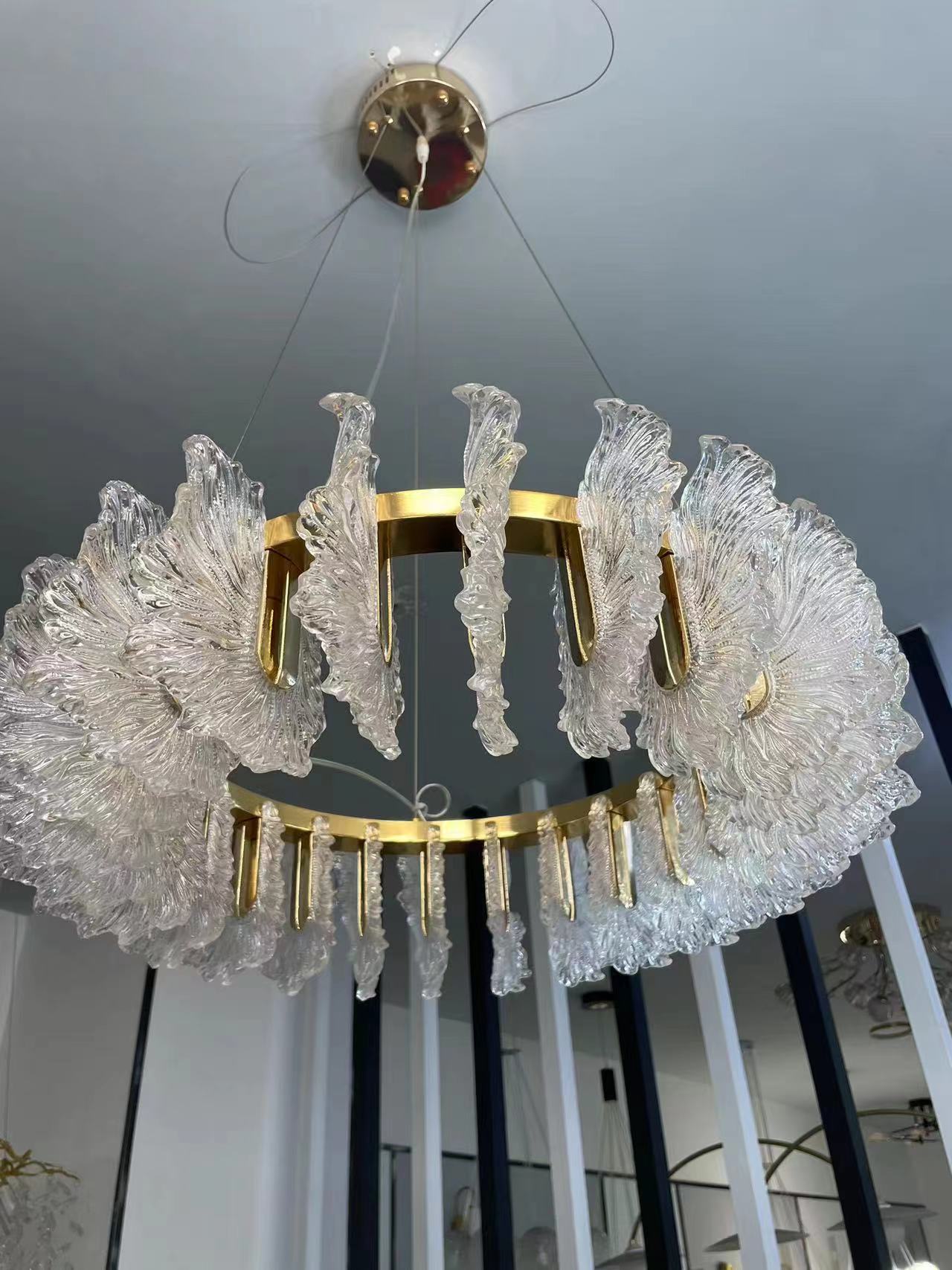 Ulcarir Chandelier