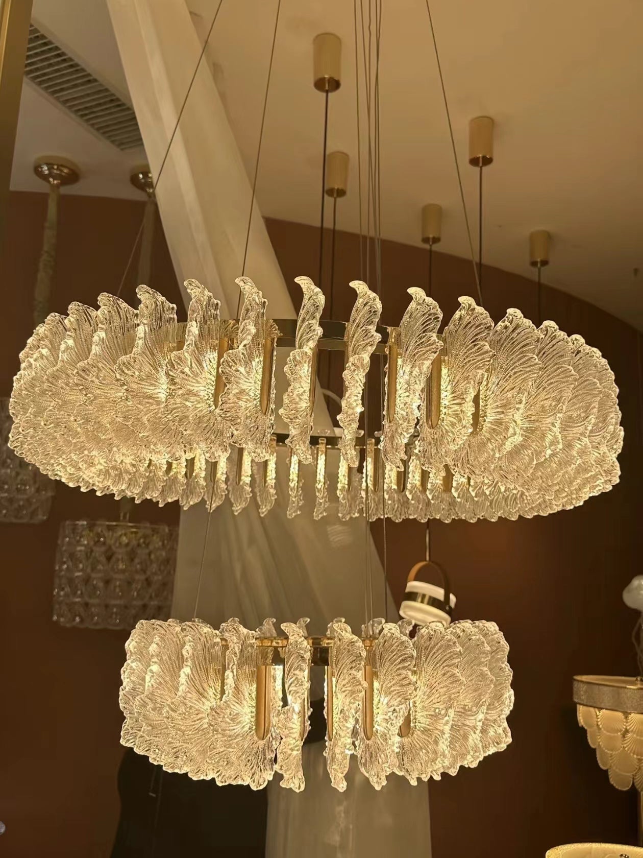 Ulcarir Chandelier