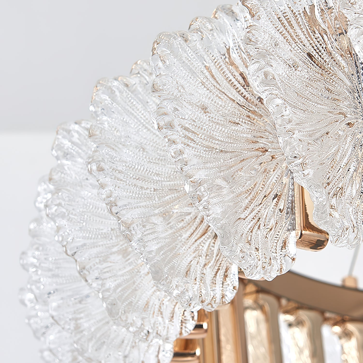 Ulcarir Chandelier