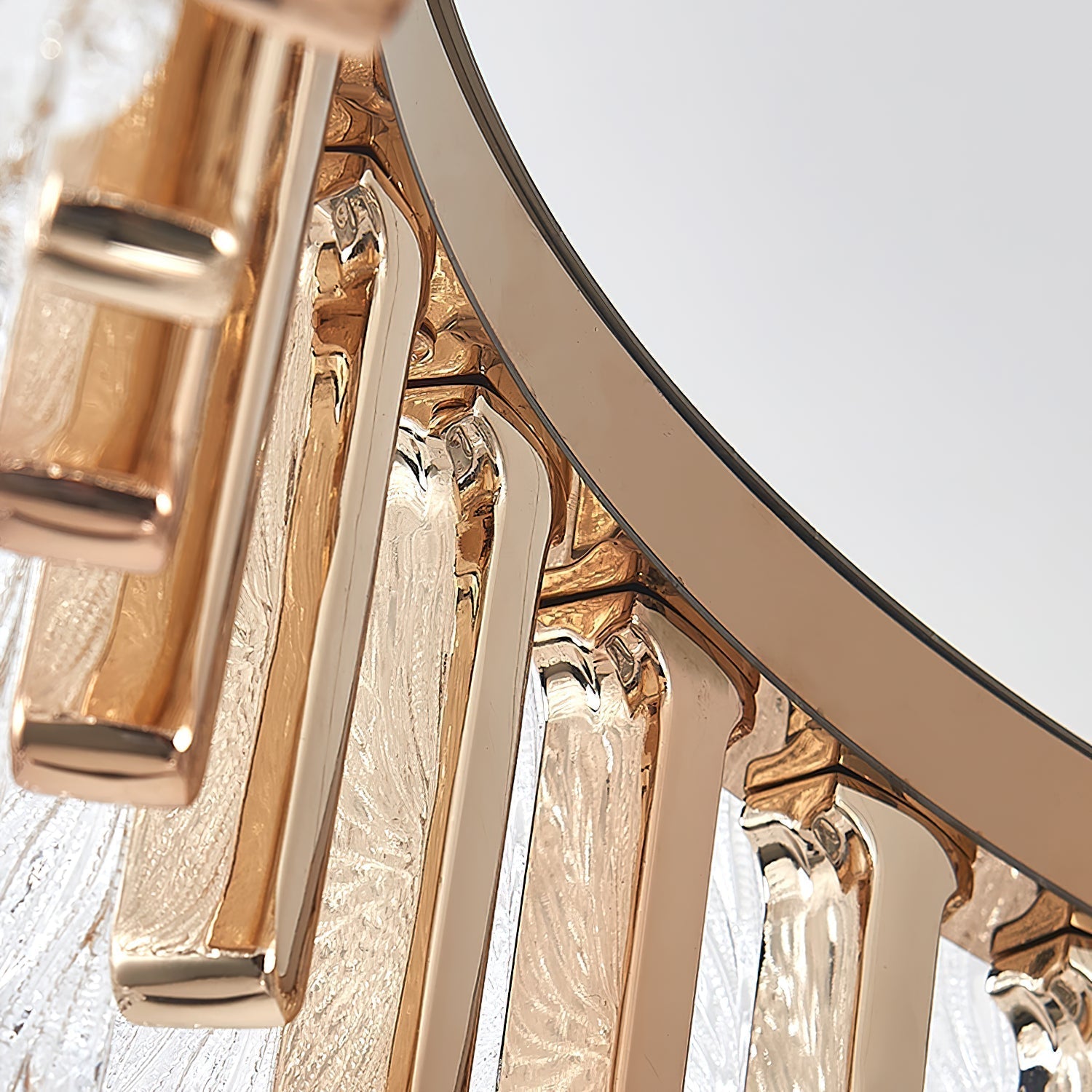 Ulcarir Chandelier