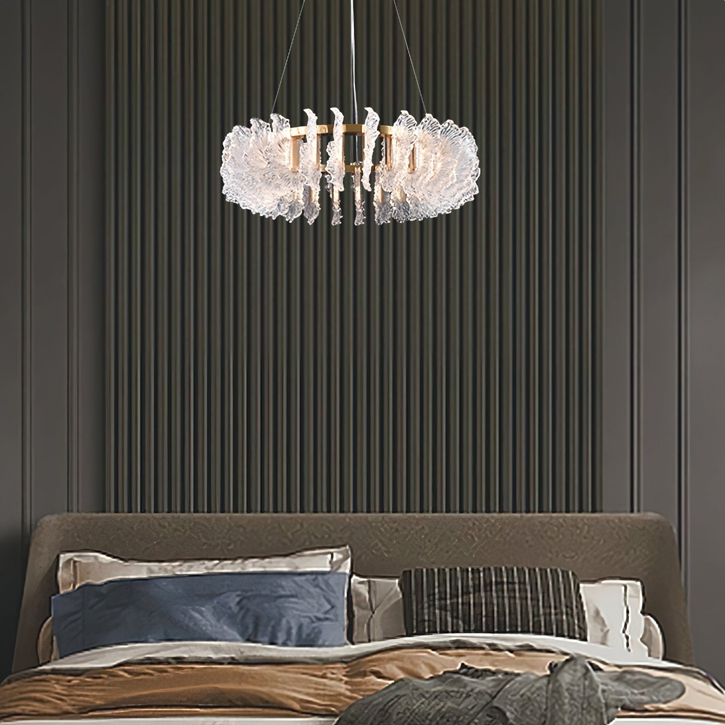 Ulcarir Chandelier