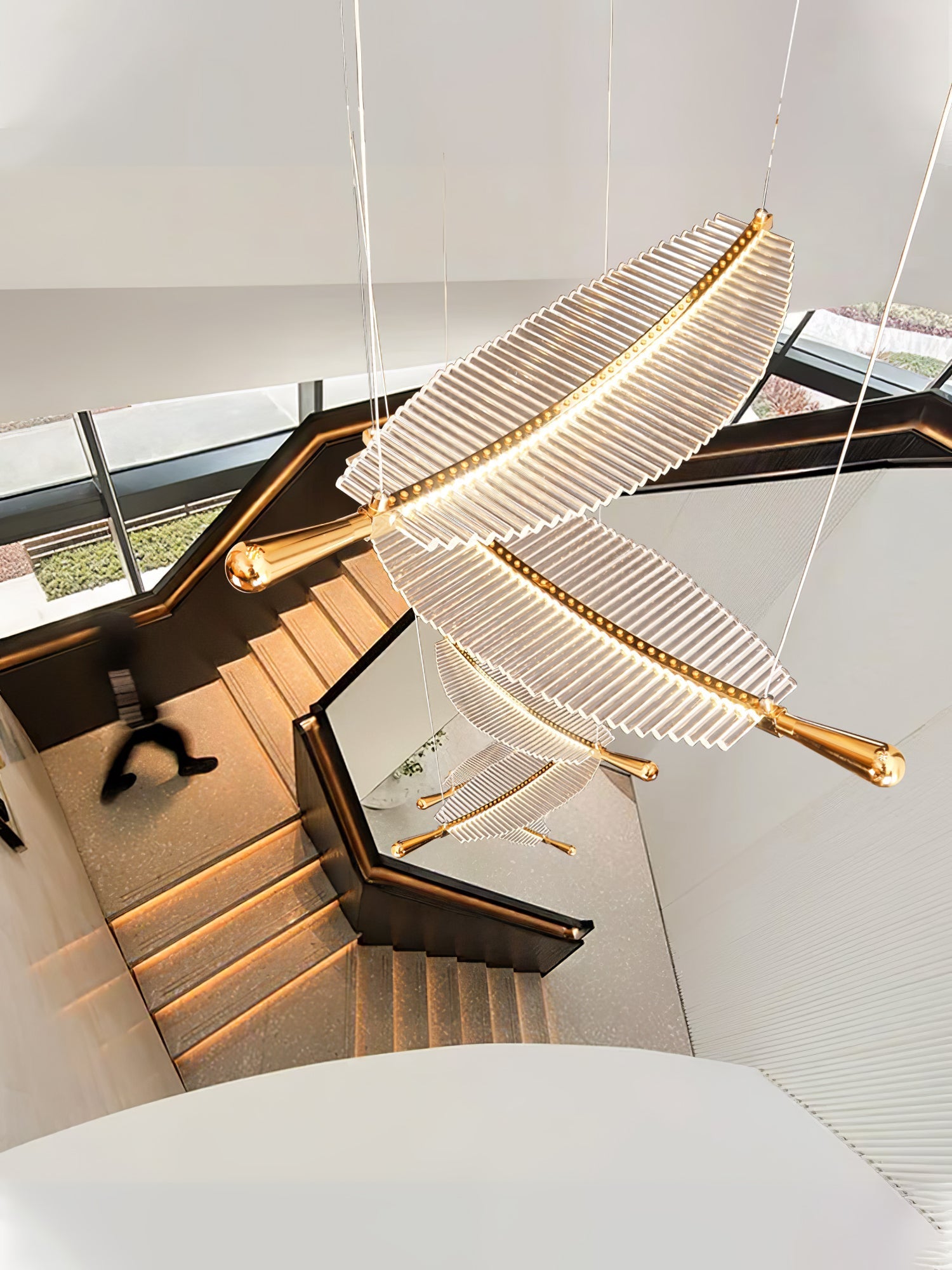 Kuo Chandelier Leaf Acrylic Gold Elegant Modern-Neutral Decor