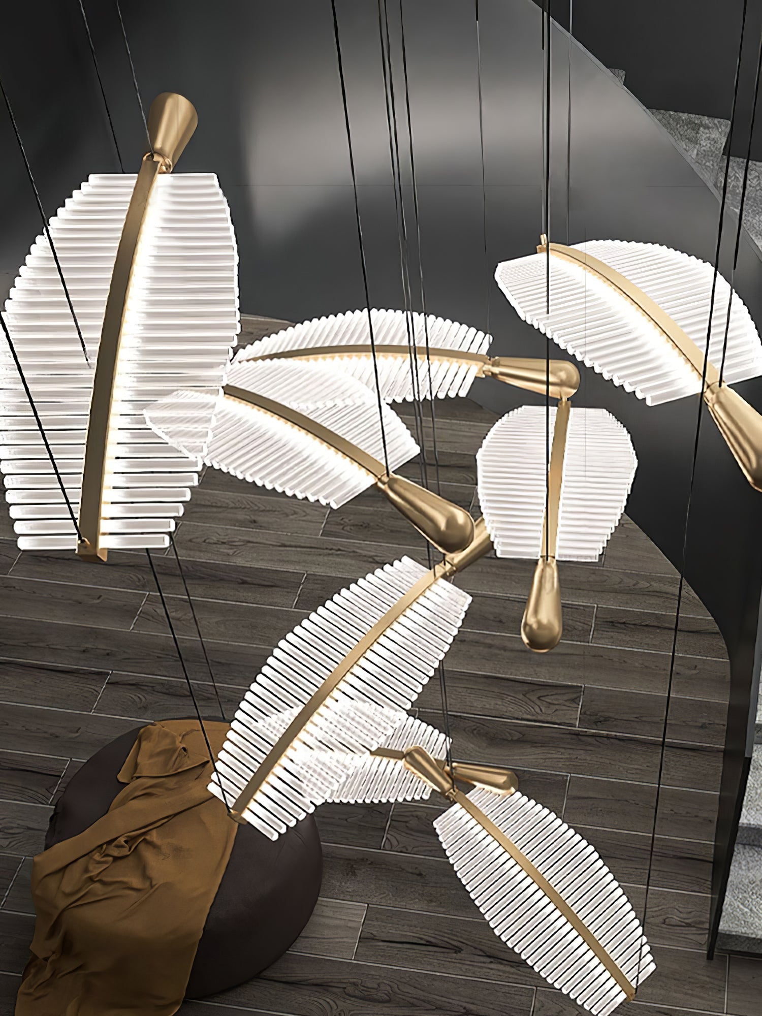 Kuo Chandelier Leaf Acrylic Gold Elegant Modern-Neutral Decor