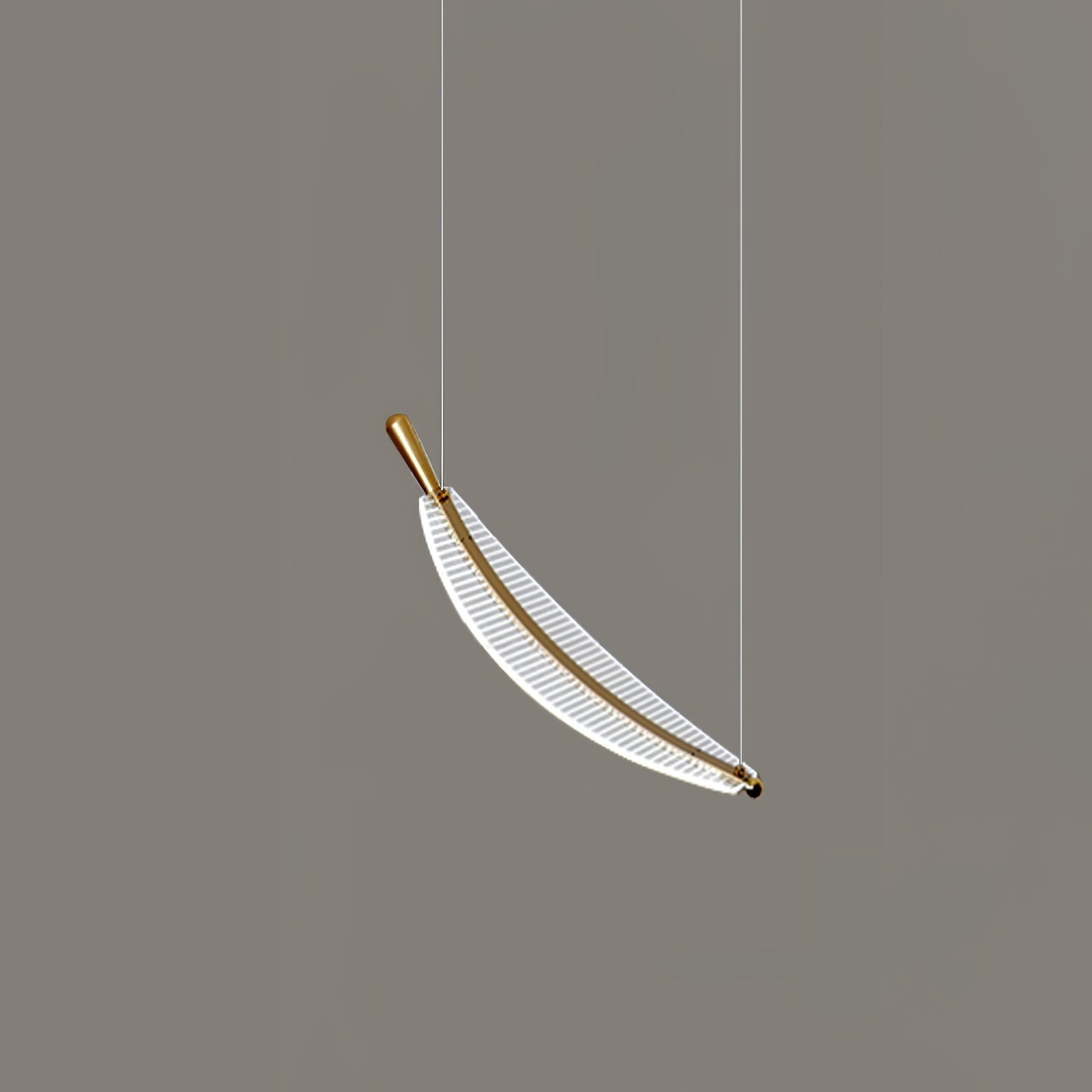 Kuo Chandelier Leaf Acrylic Gold Elegant Modern-Neutral Decor