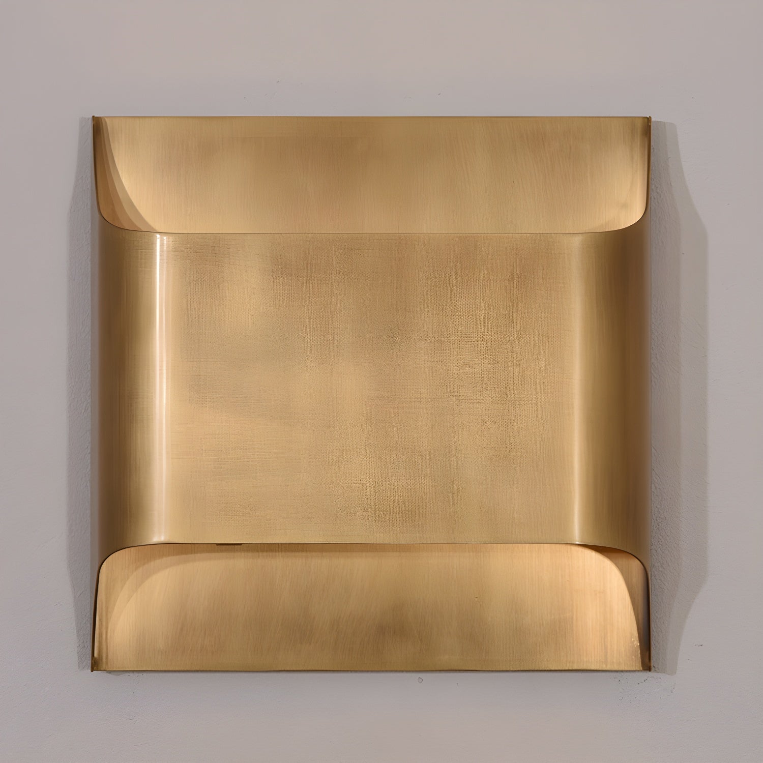 Hardy Nordic Art Brass Wall Lamp-Neutral Decor
