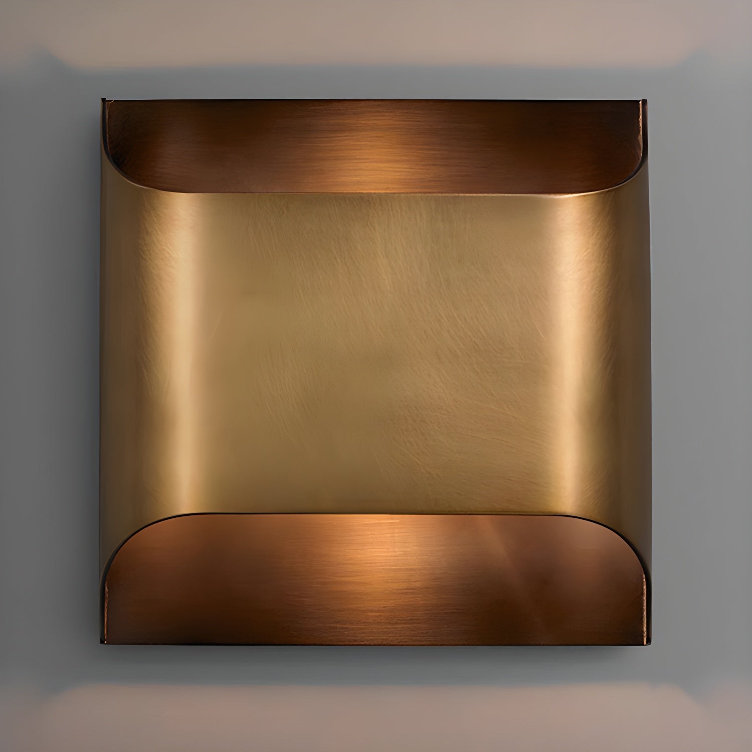 Hardy Nordic Art Brass Wall Lamp-Neutral Decor