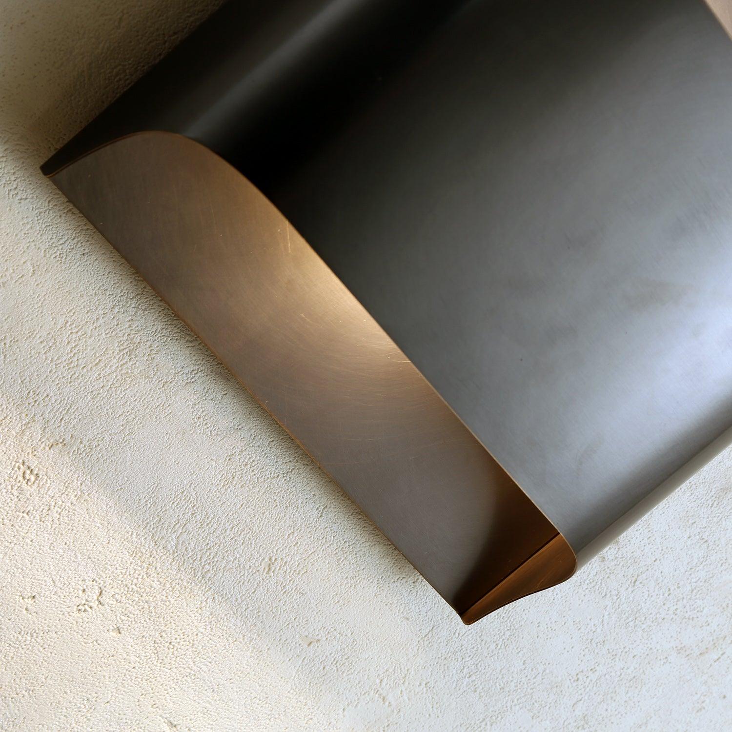 Hardy Nordic Art Brass Wall Lamp-Neutral Decor