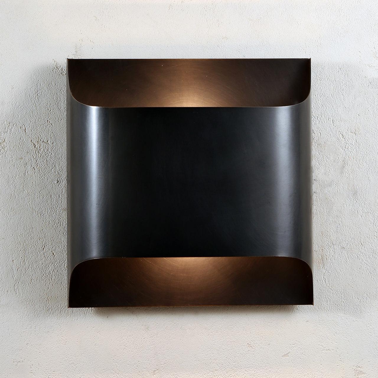 Hardy Nordic Art Brass Wall Lamp-Neutral Decor